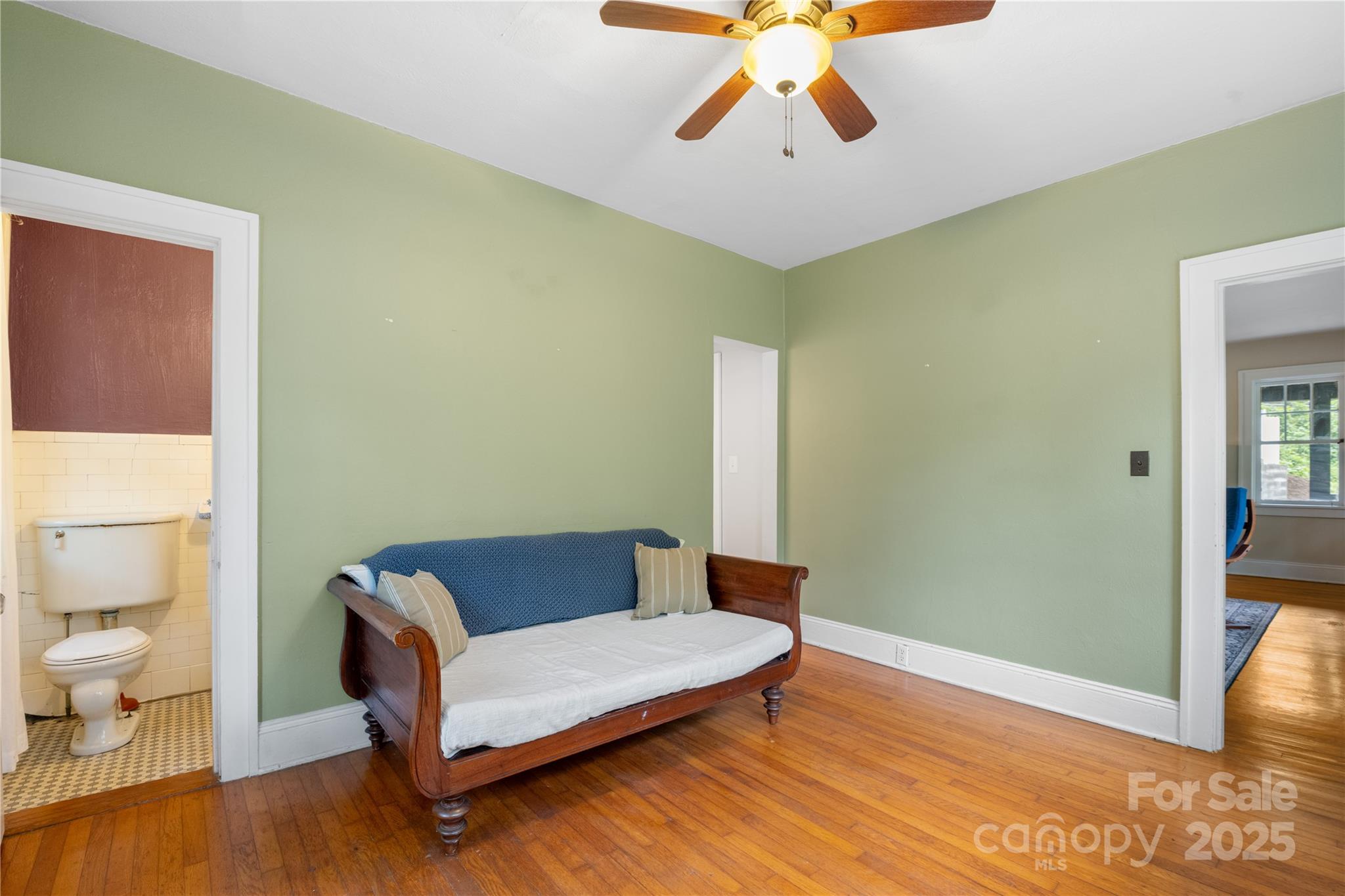 30 Caledonia Road