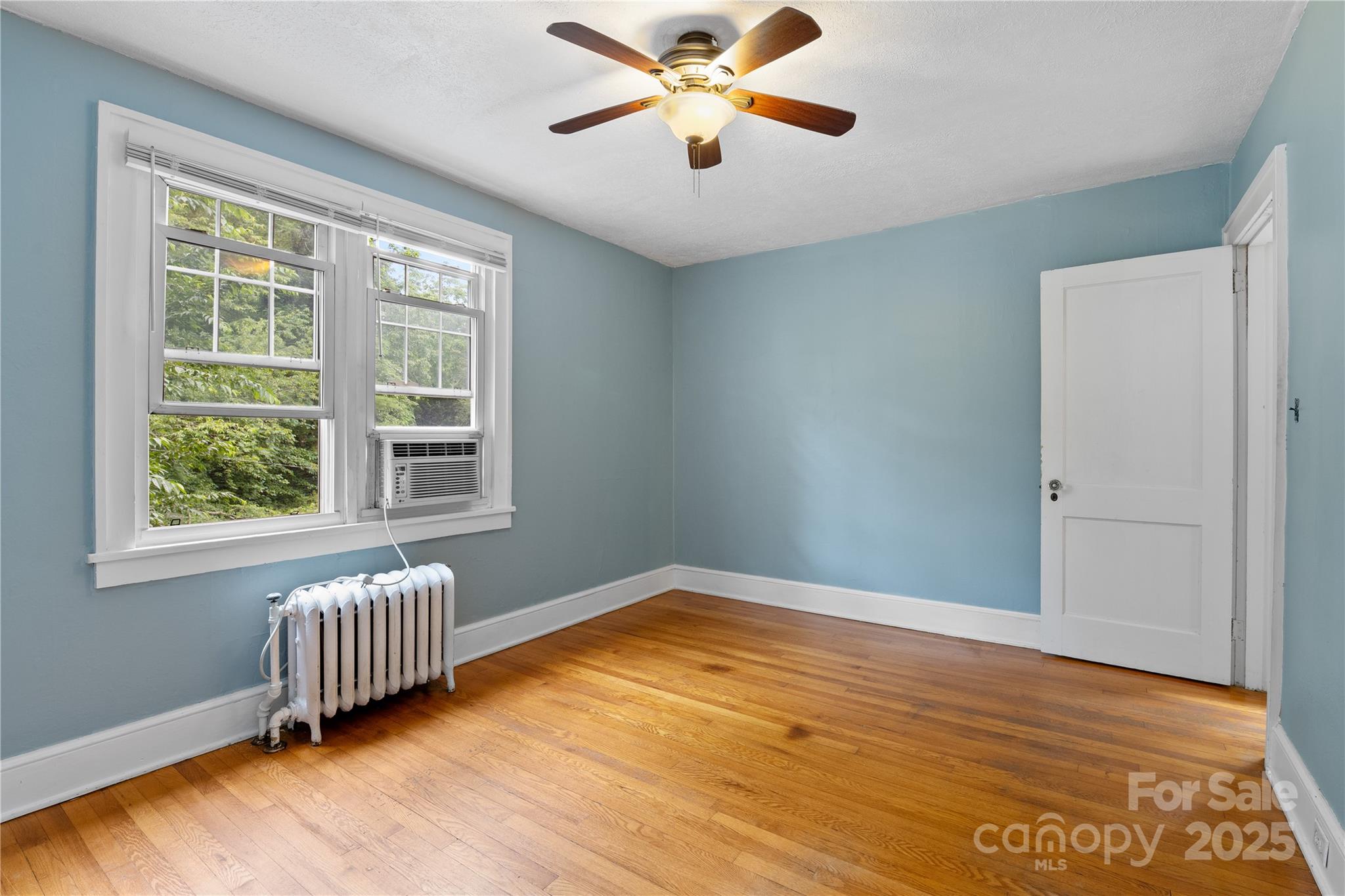 30 Caledonia Road