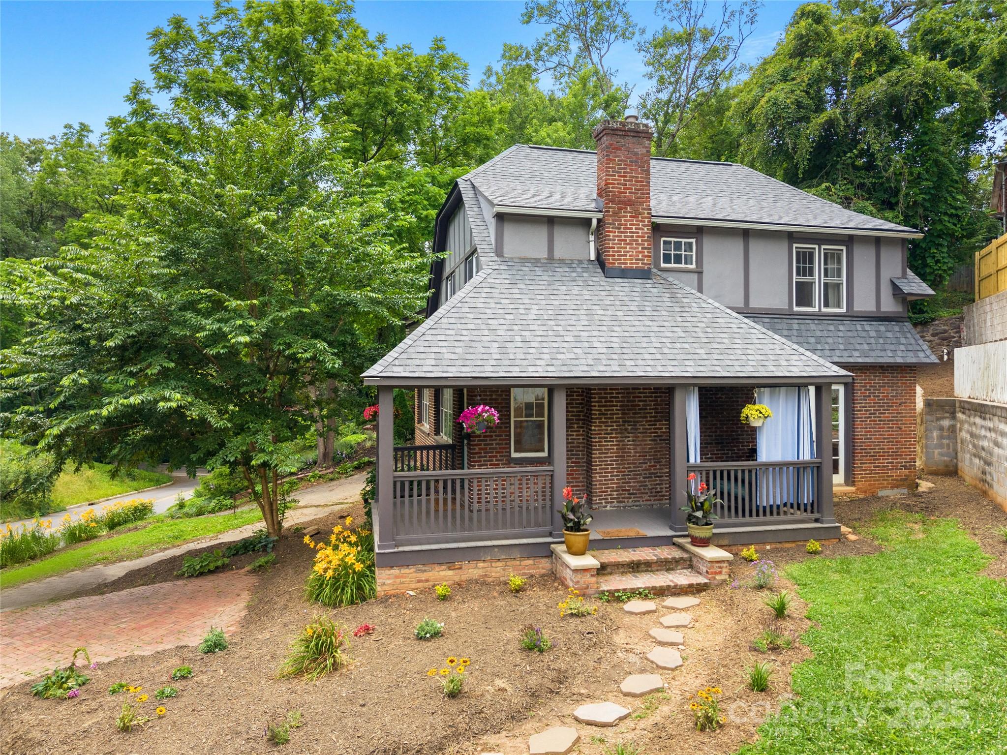 30 Caledonia Road