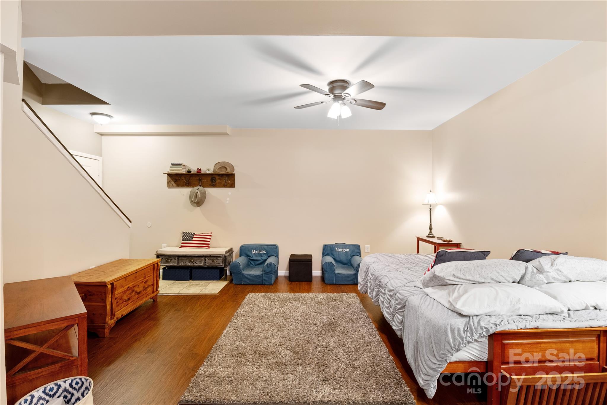 12 Howling Waite Ridge