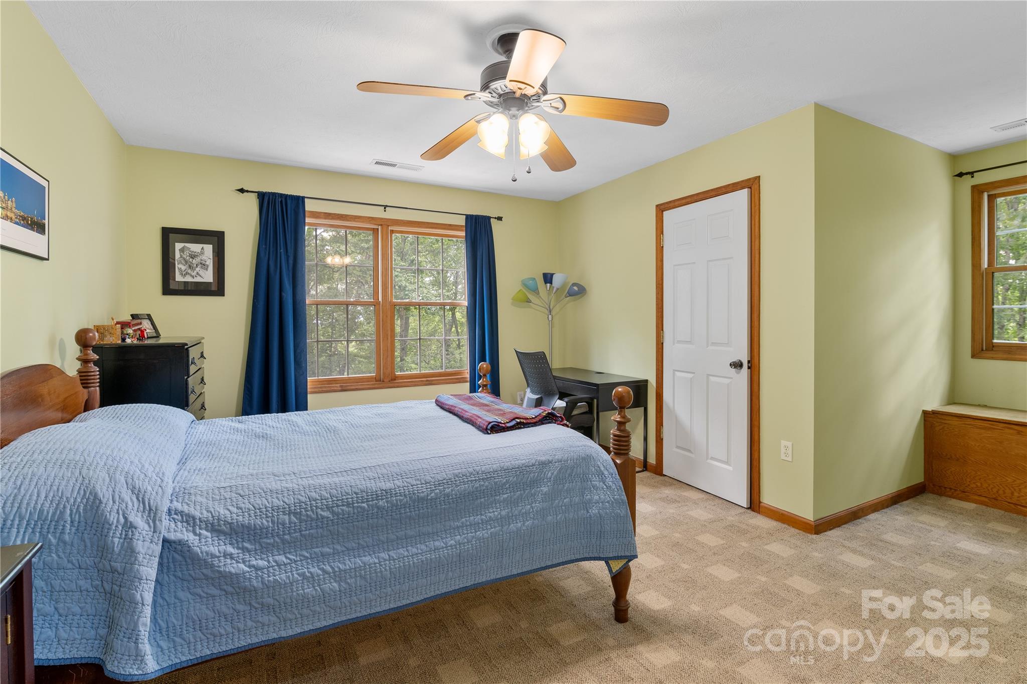 12 Howling Waite Ridge