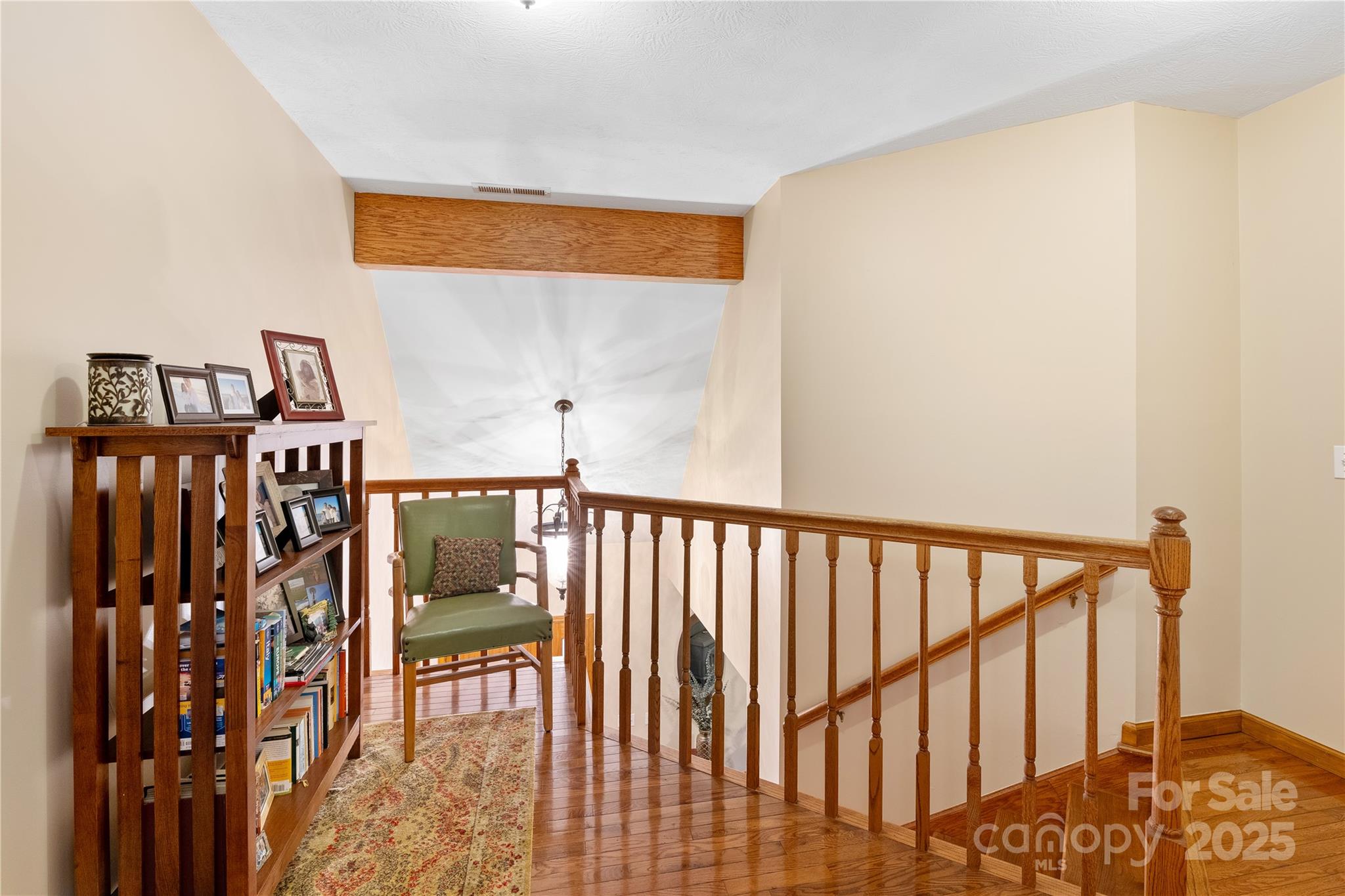 12 Howling Waite Ridge