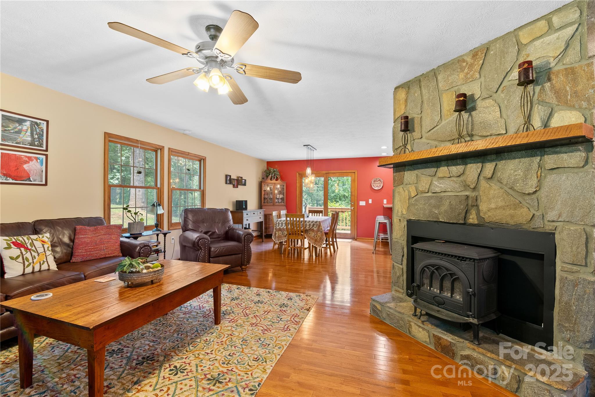 12 Howling Waite Ridge