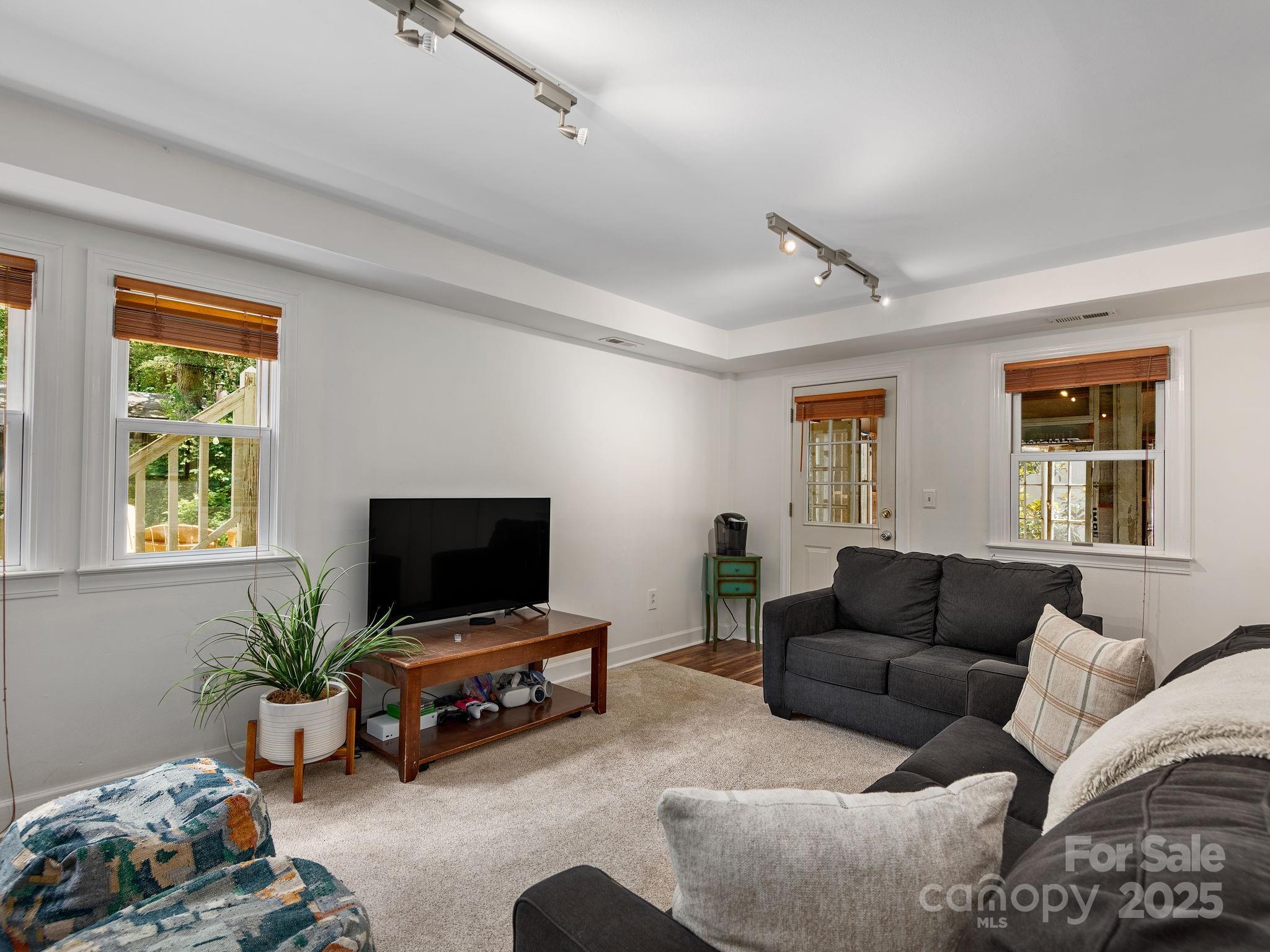 17 Marlborough Road