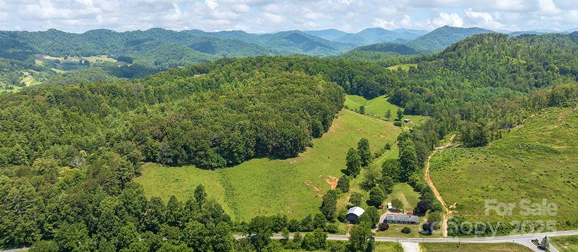 821 Crooked Creek Road