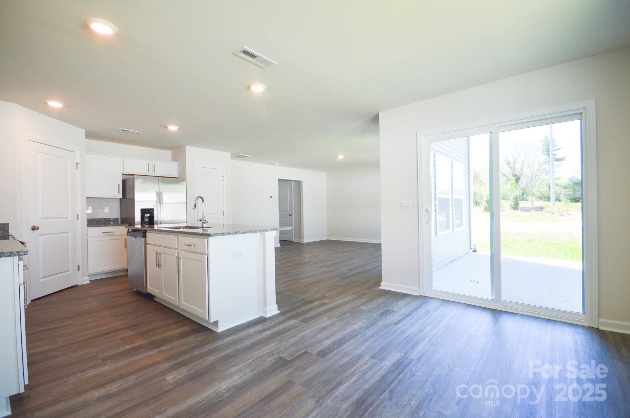73 Lillian Lane