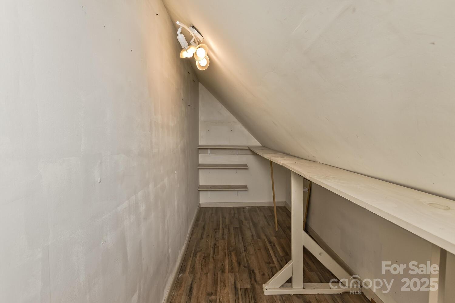 39 Nix Road