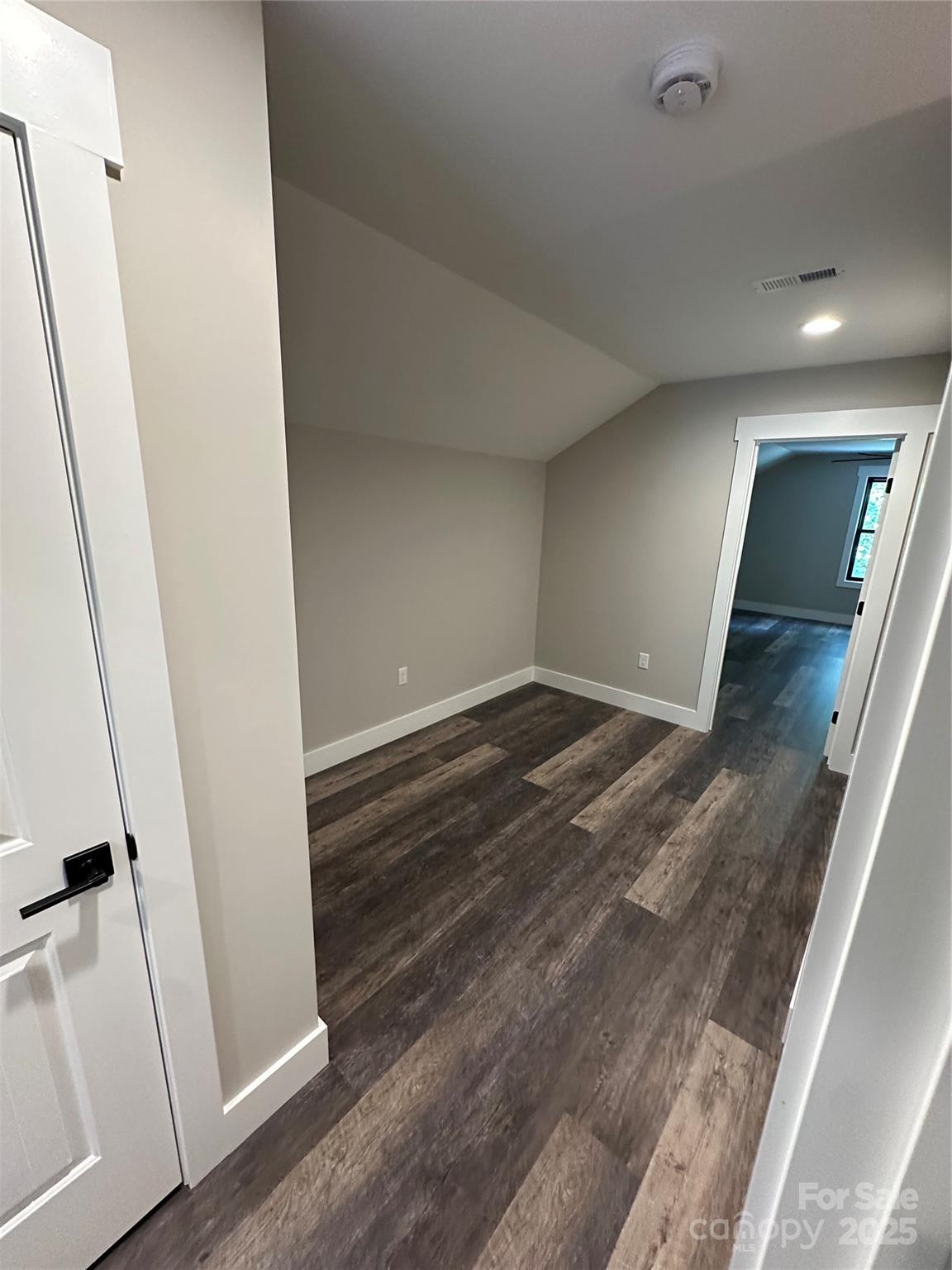 203 1 S Oconeechee Avenue