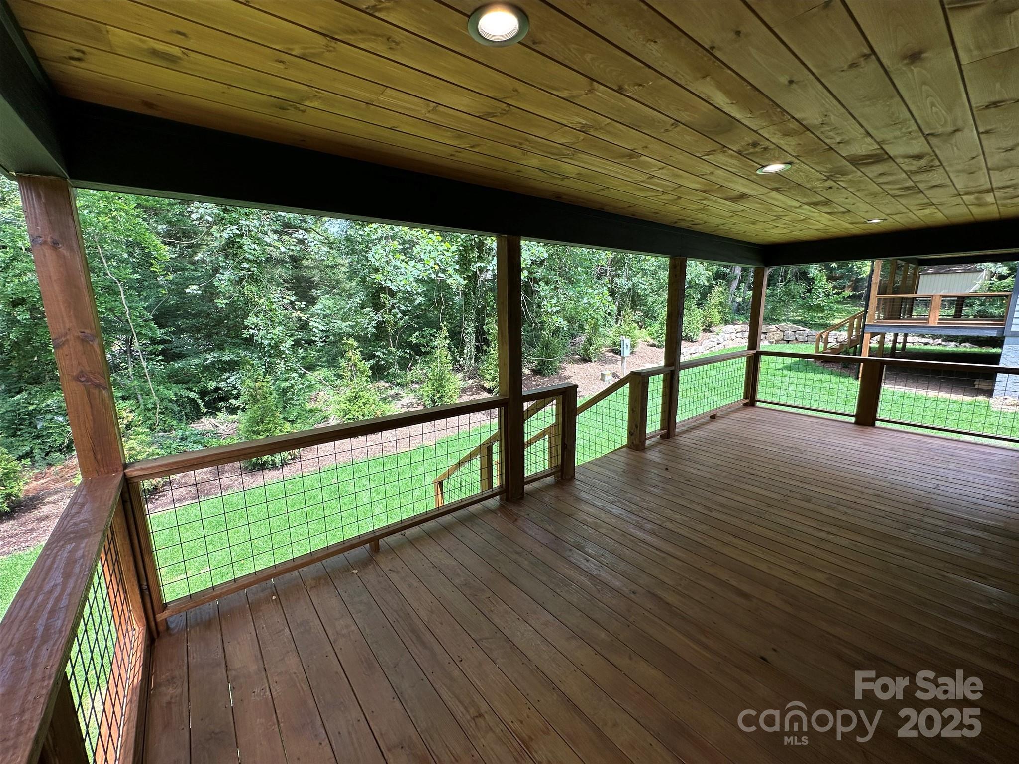 203 1 S Oconeechee Avenue