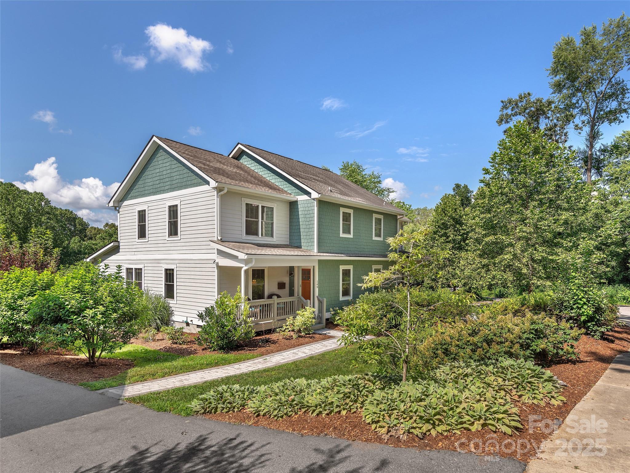 149 Courtland Avenue Unit: 5