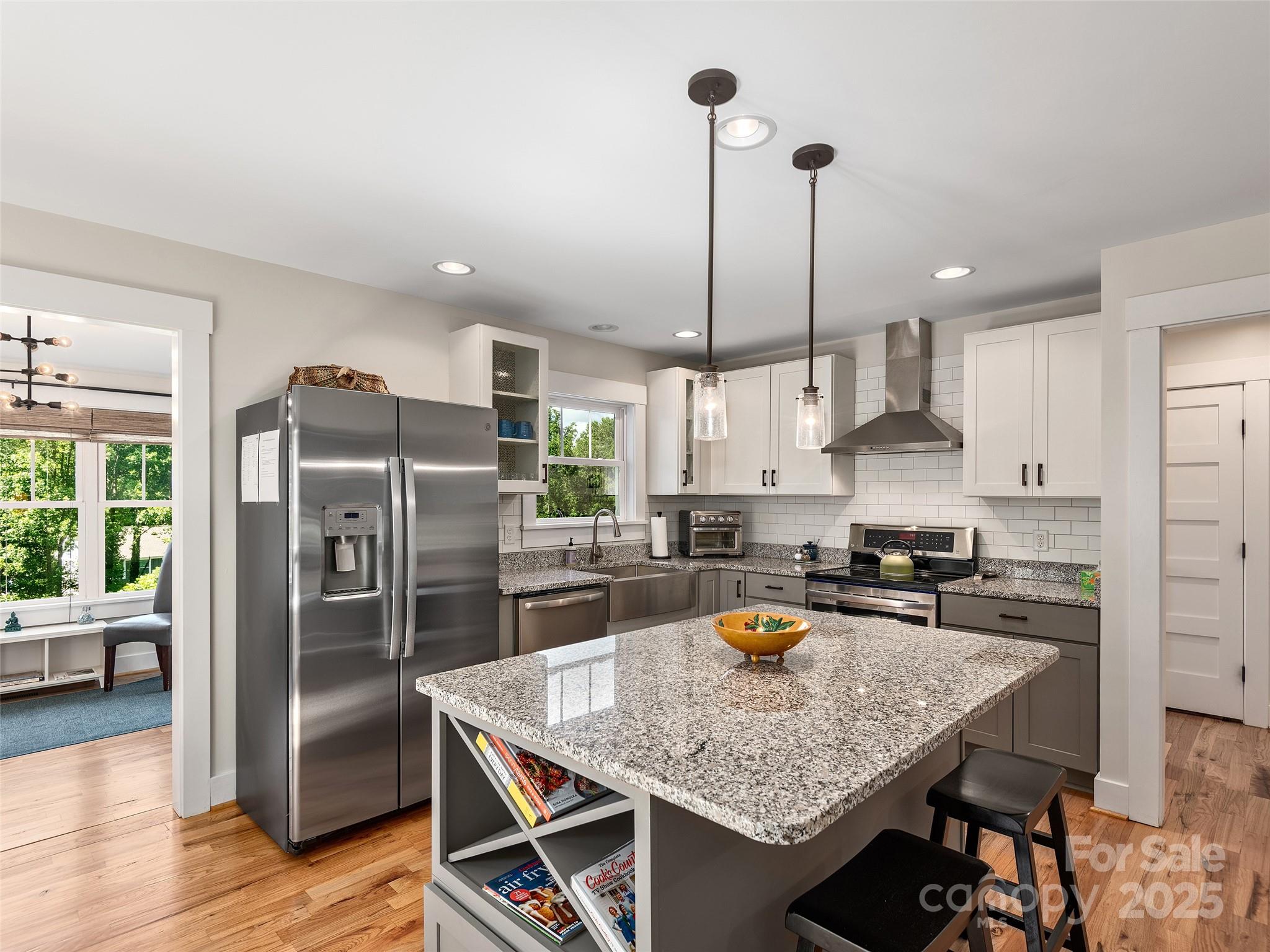 149 Courtland Avenue Unit: 5