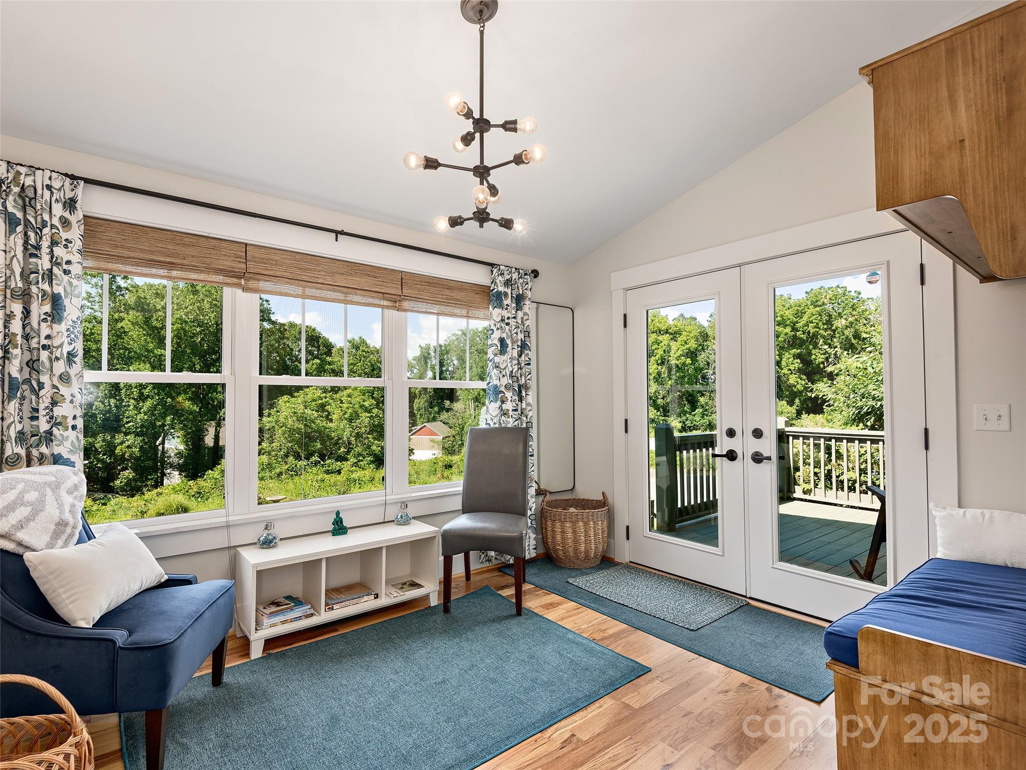 149 Courtland Avenue Unit: 5