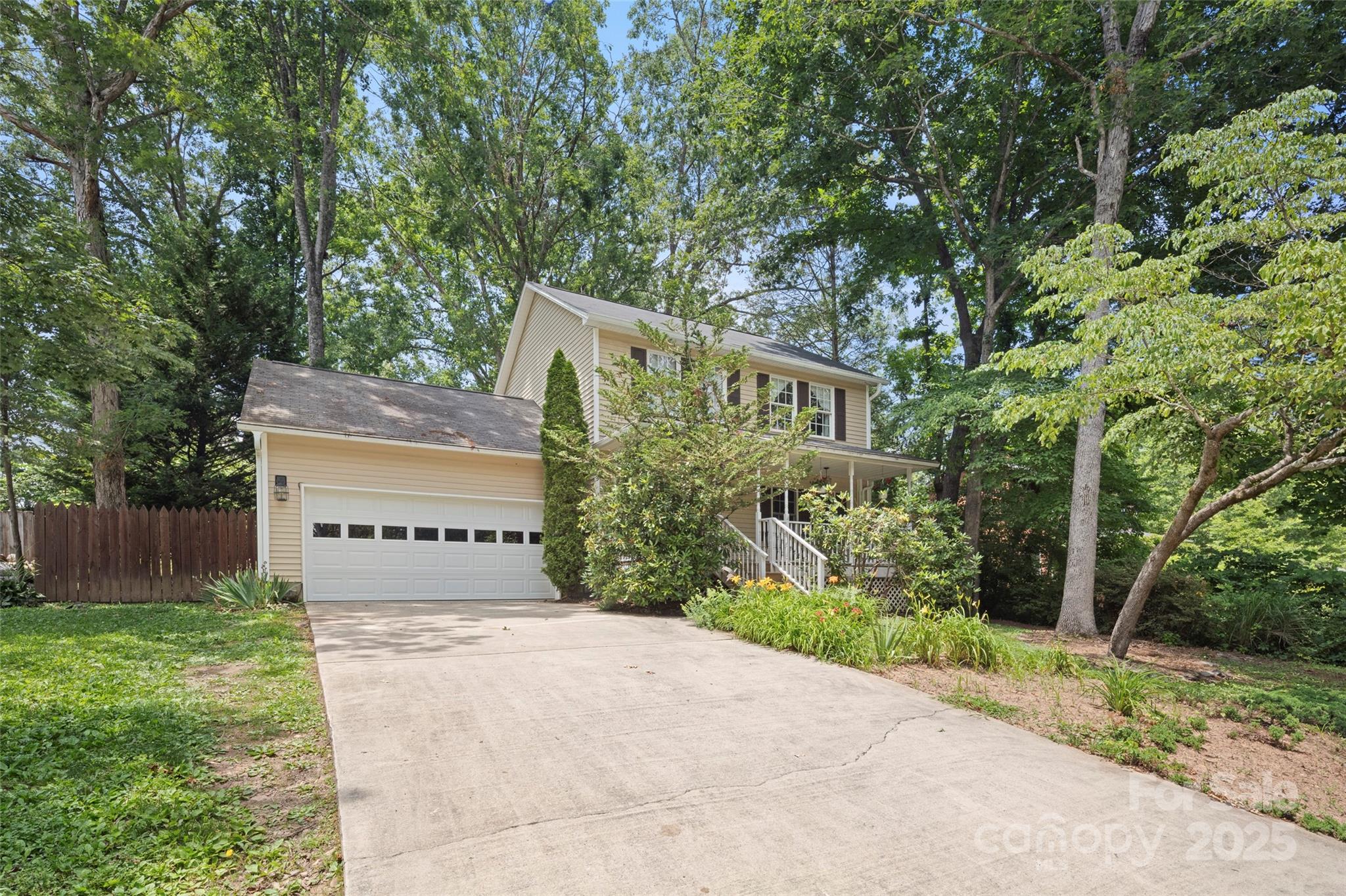 15 Graceland Place