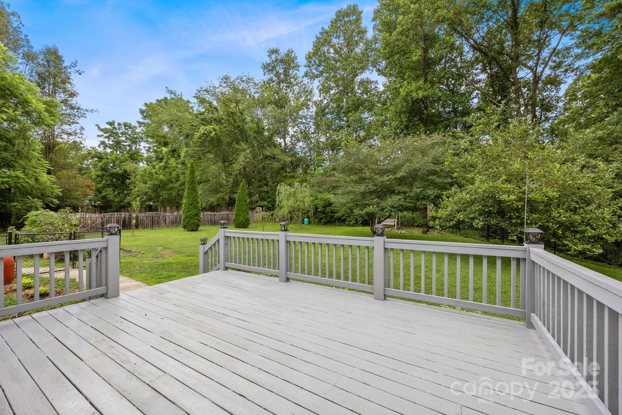 6 Springfield Way