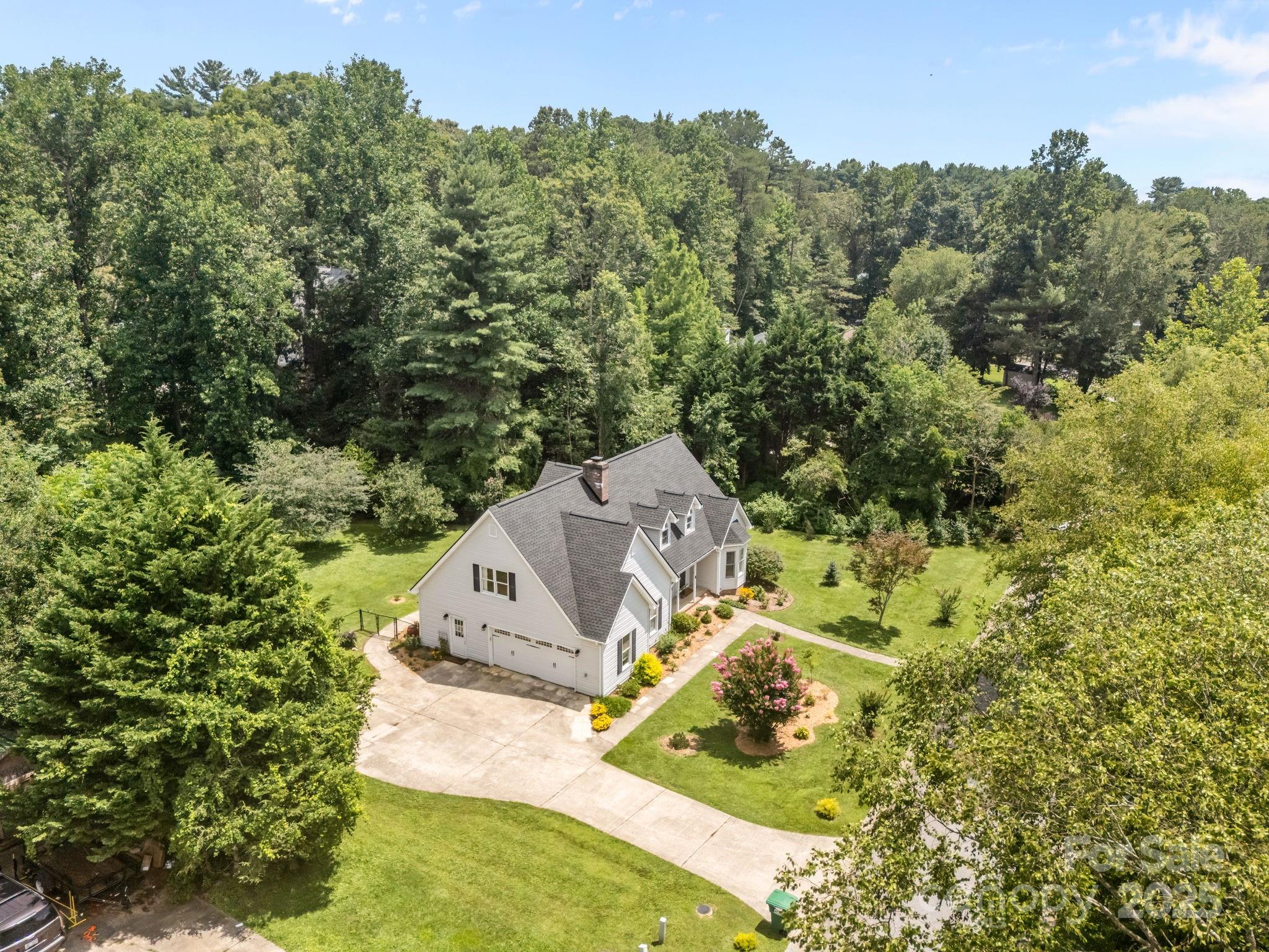 6 Springfield Way