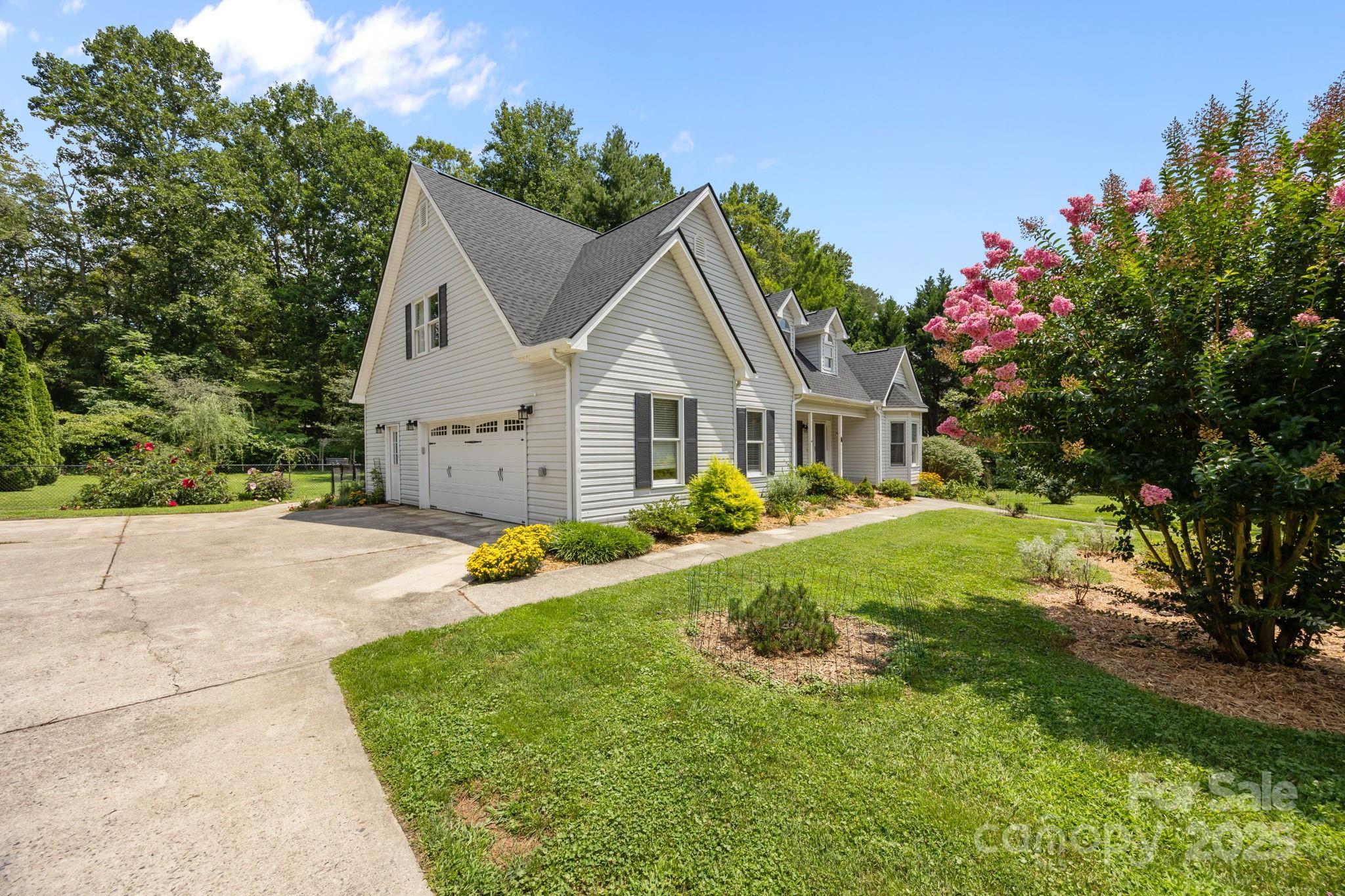 6 Springfield Way