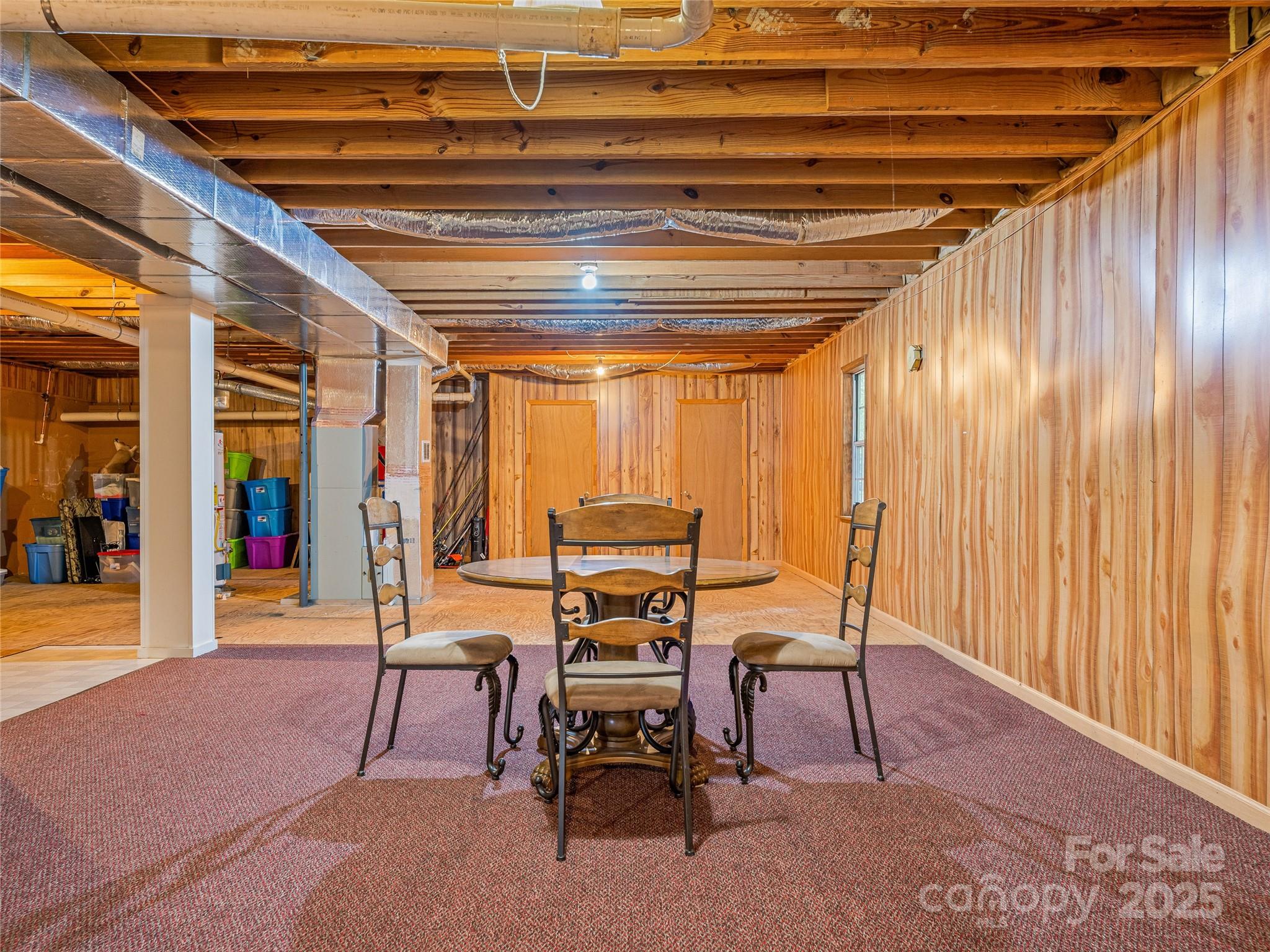 547 Hunters Glen Lane