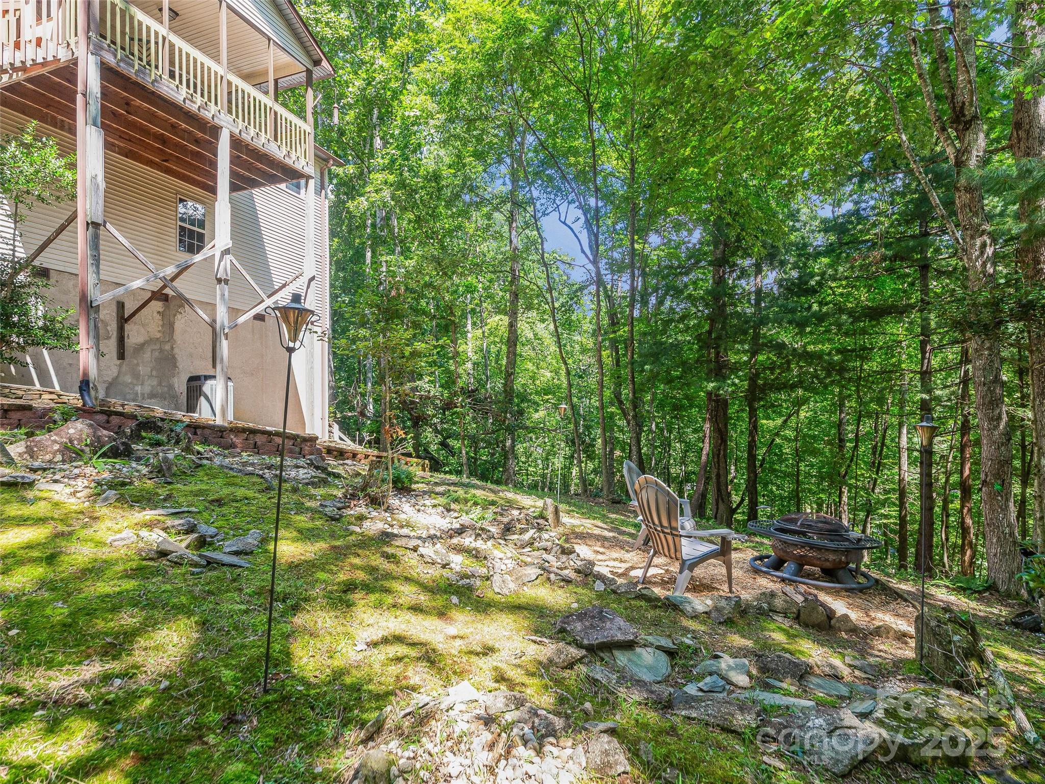547 Hunters Glen Lane