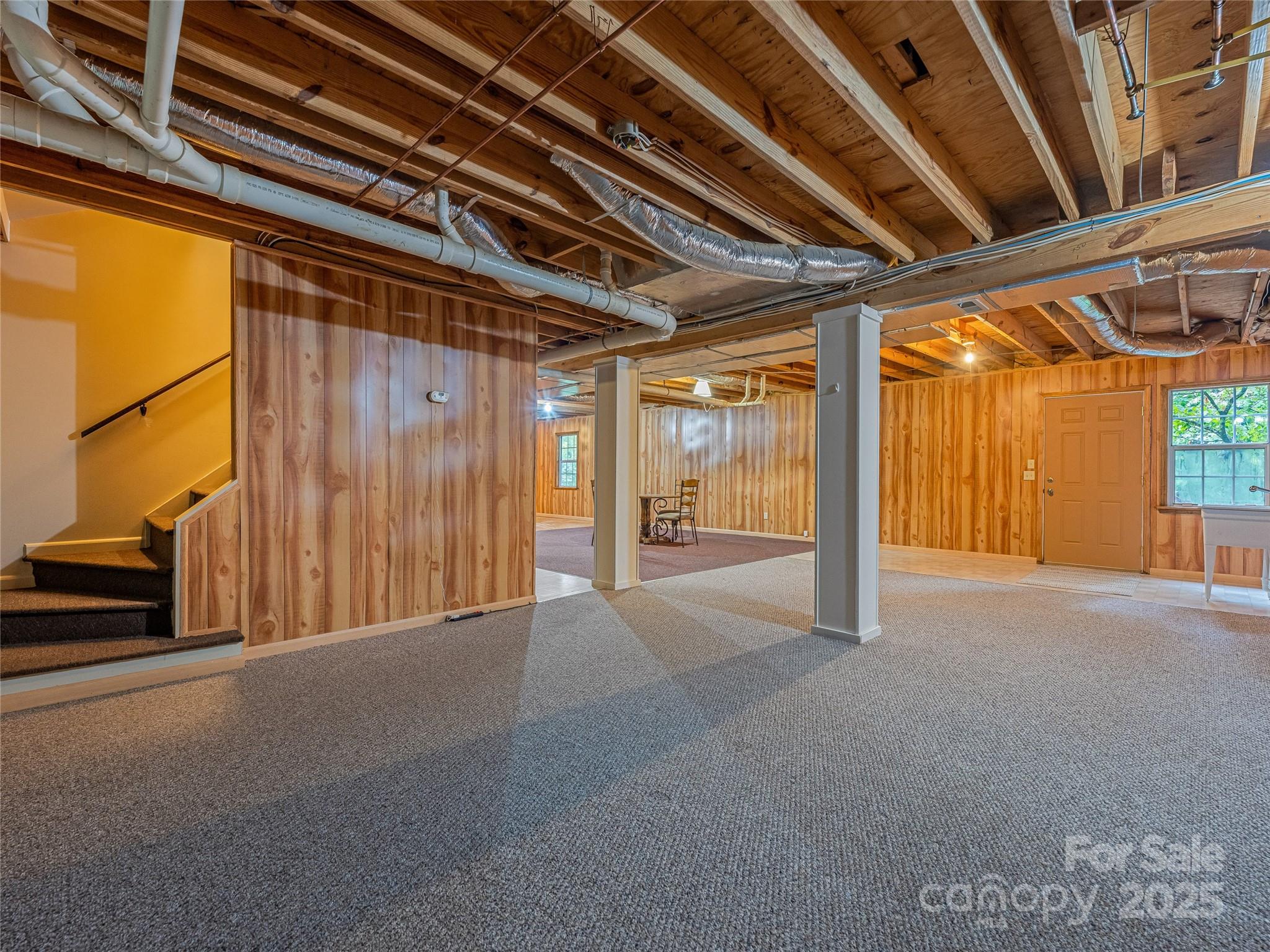 547 Hunters Glen Lane