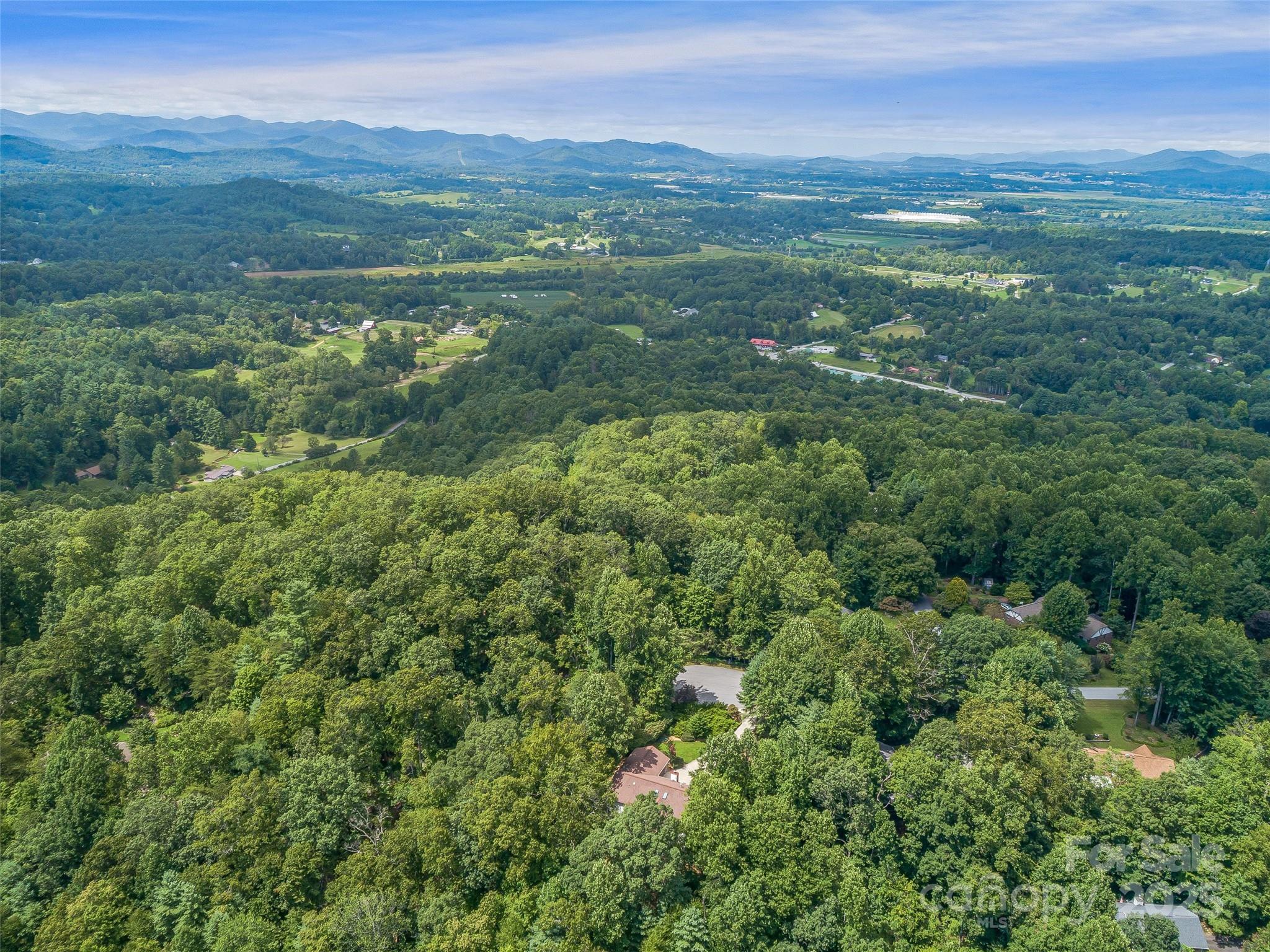 547 Hunters Glen Lane