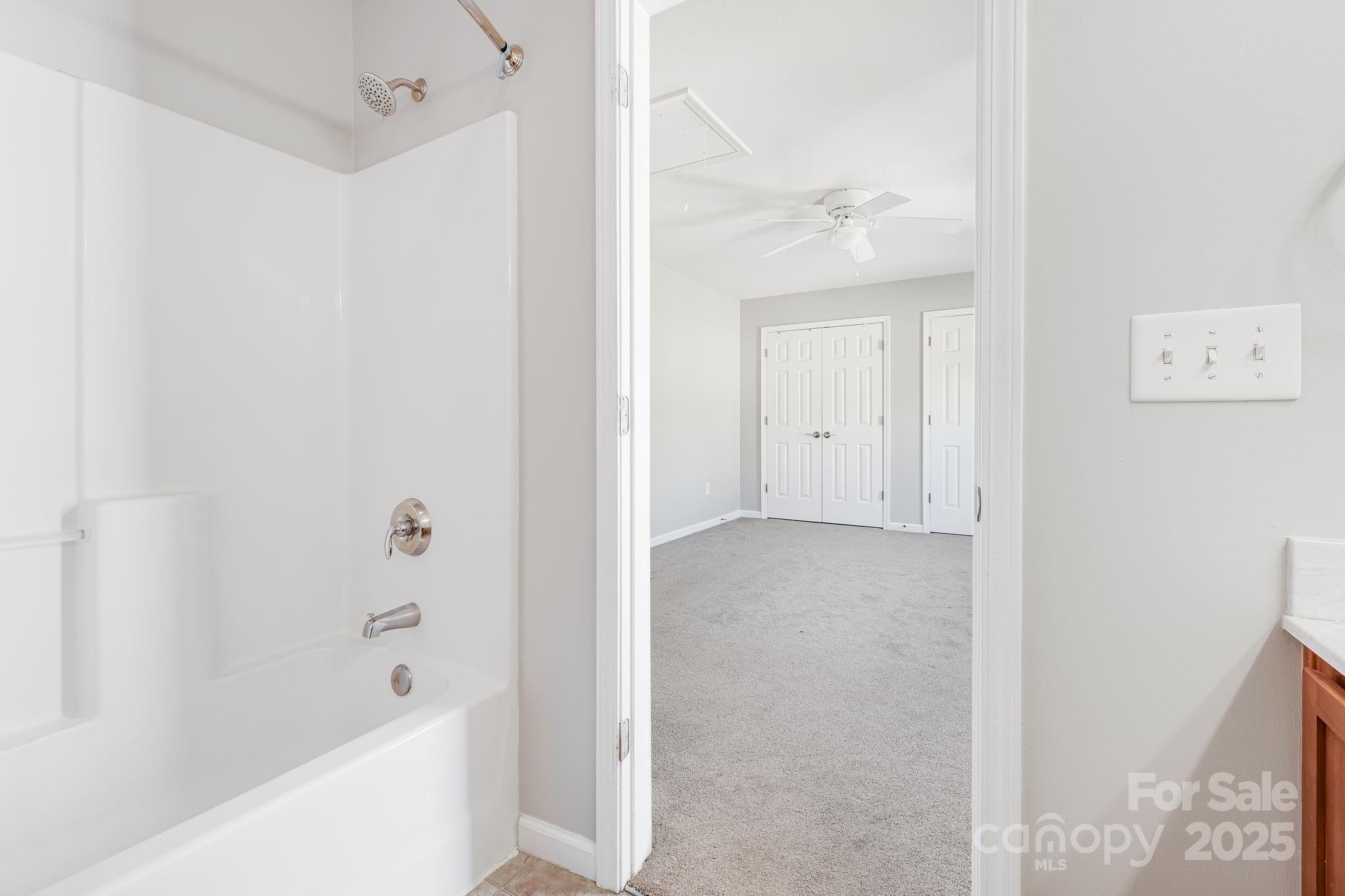 48 Lanceford Circle