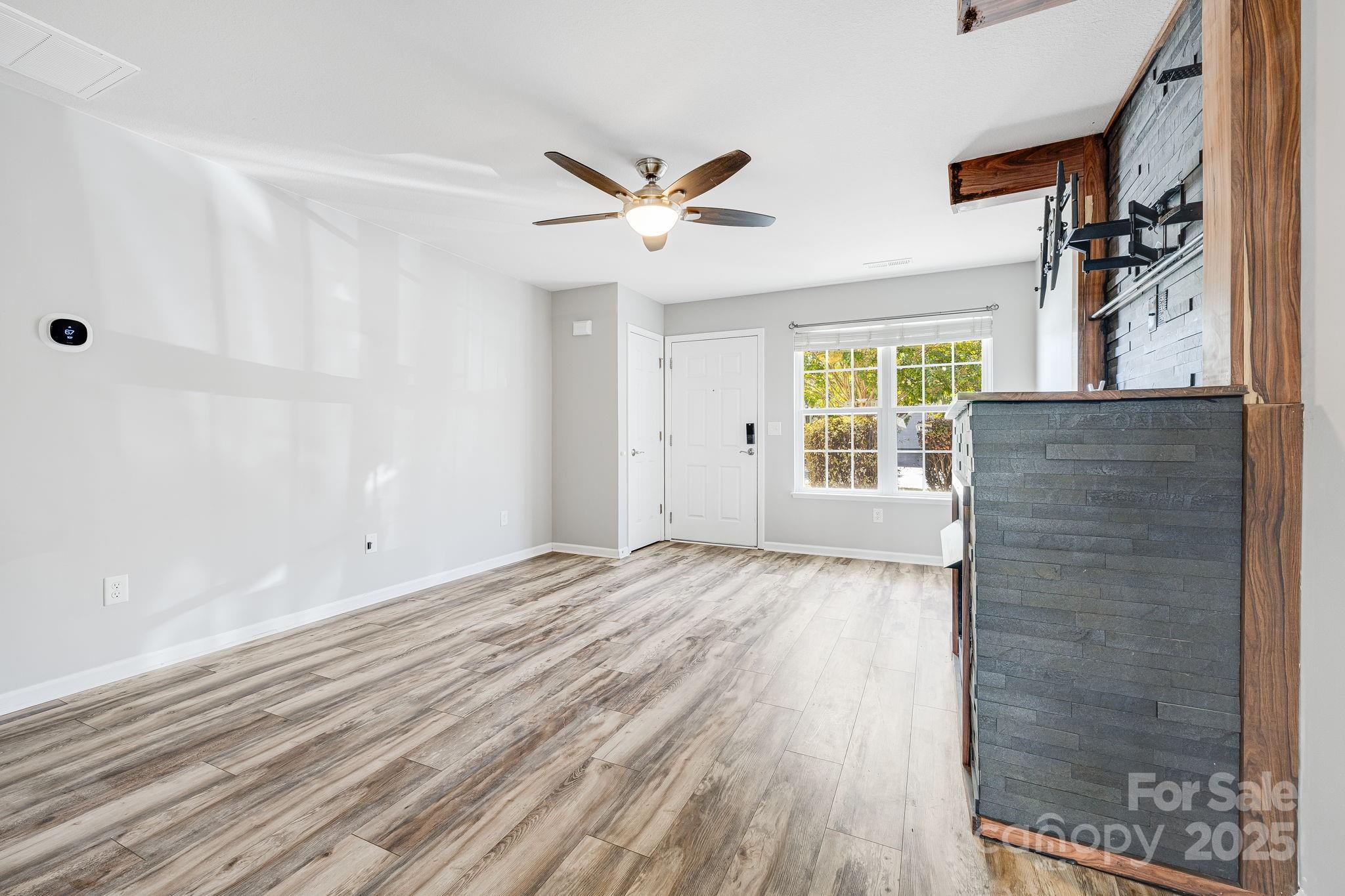 48 Lanceford Circle