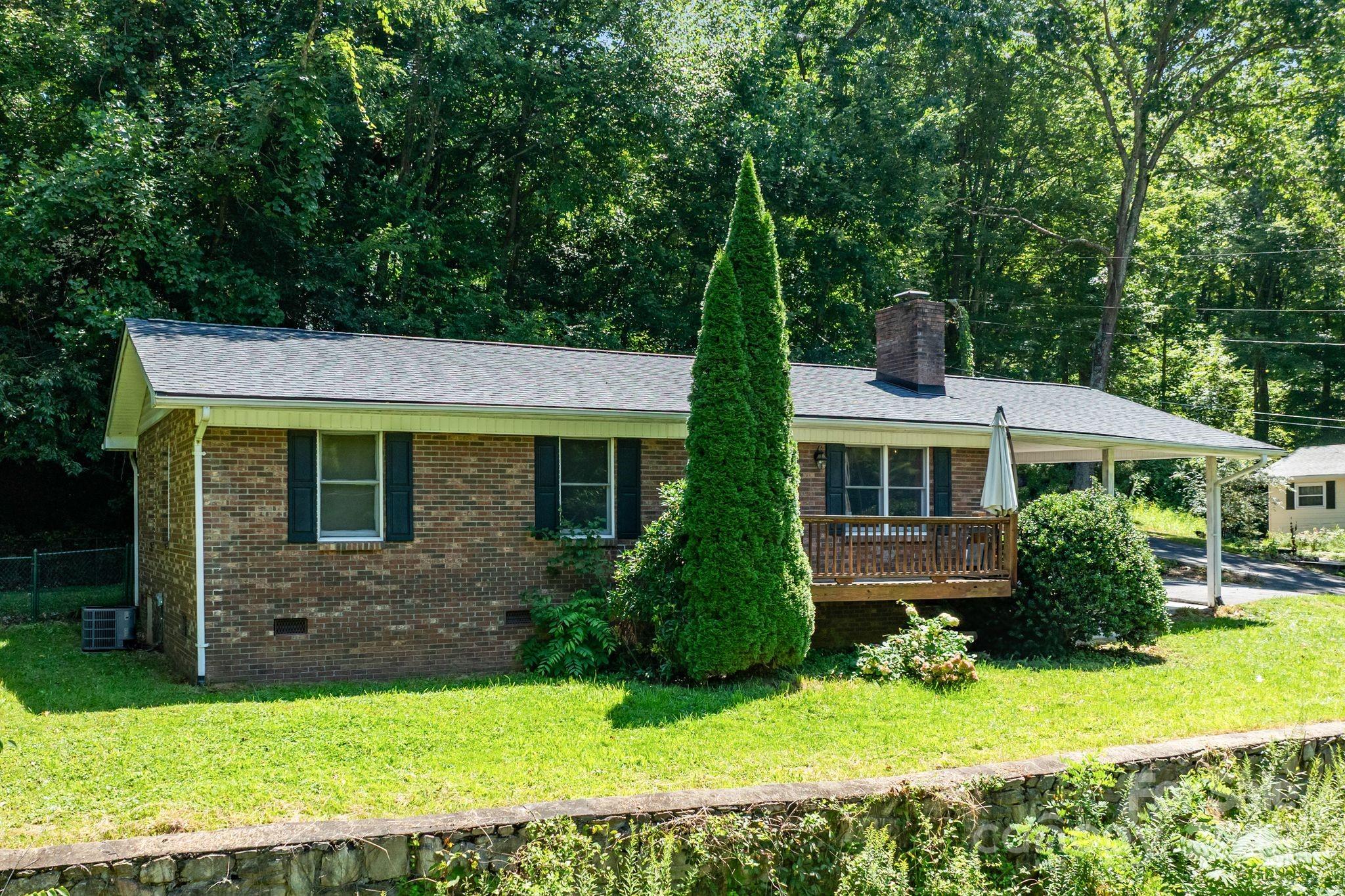 11 Stonecrest Heights
