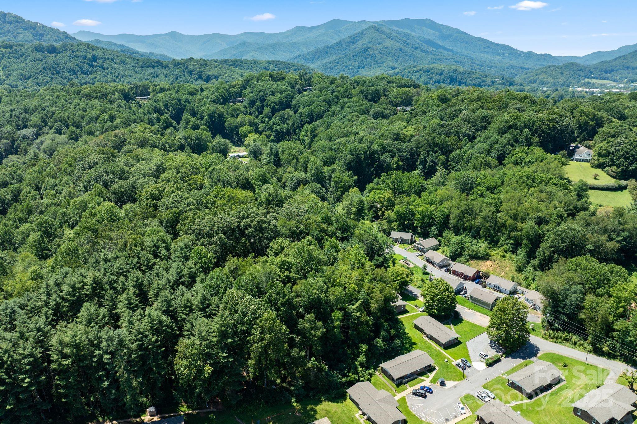 11 Stonecrest Heights