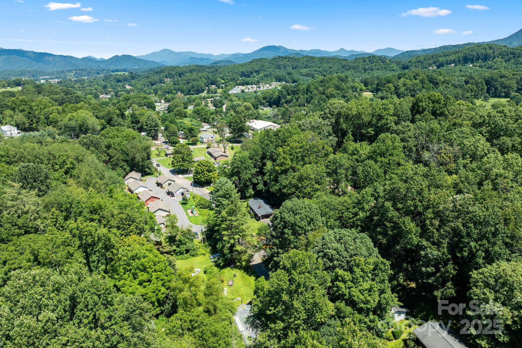 11 Stonecrest Heights