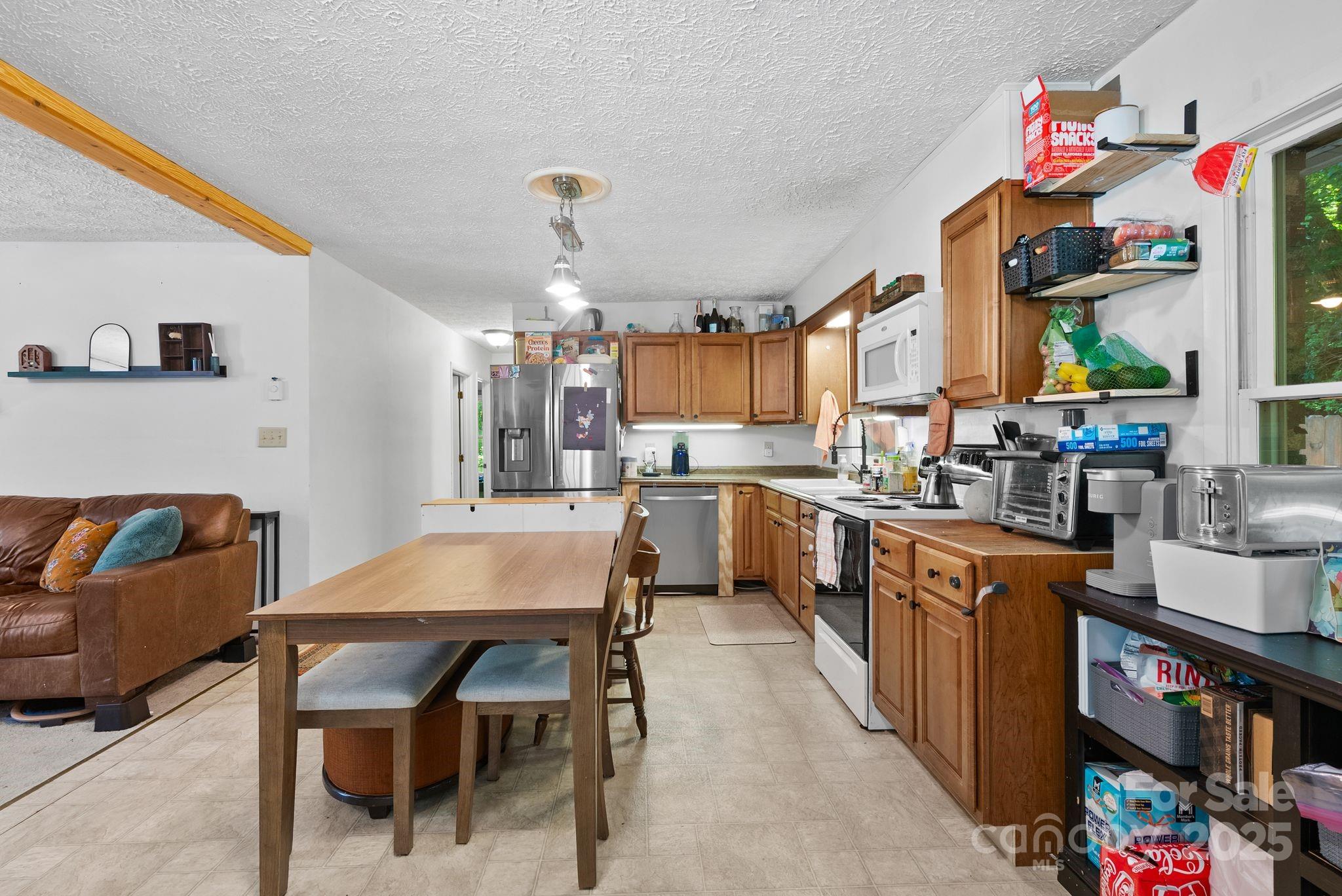 11 Stonecrest Heights