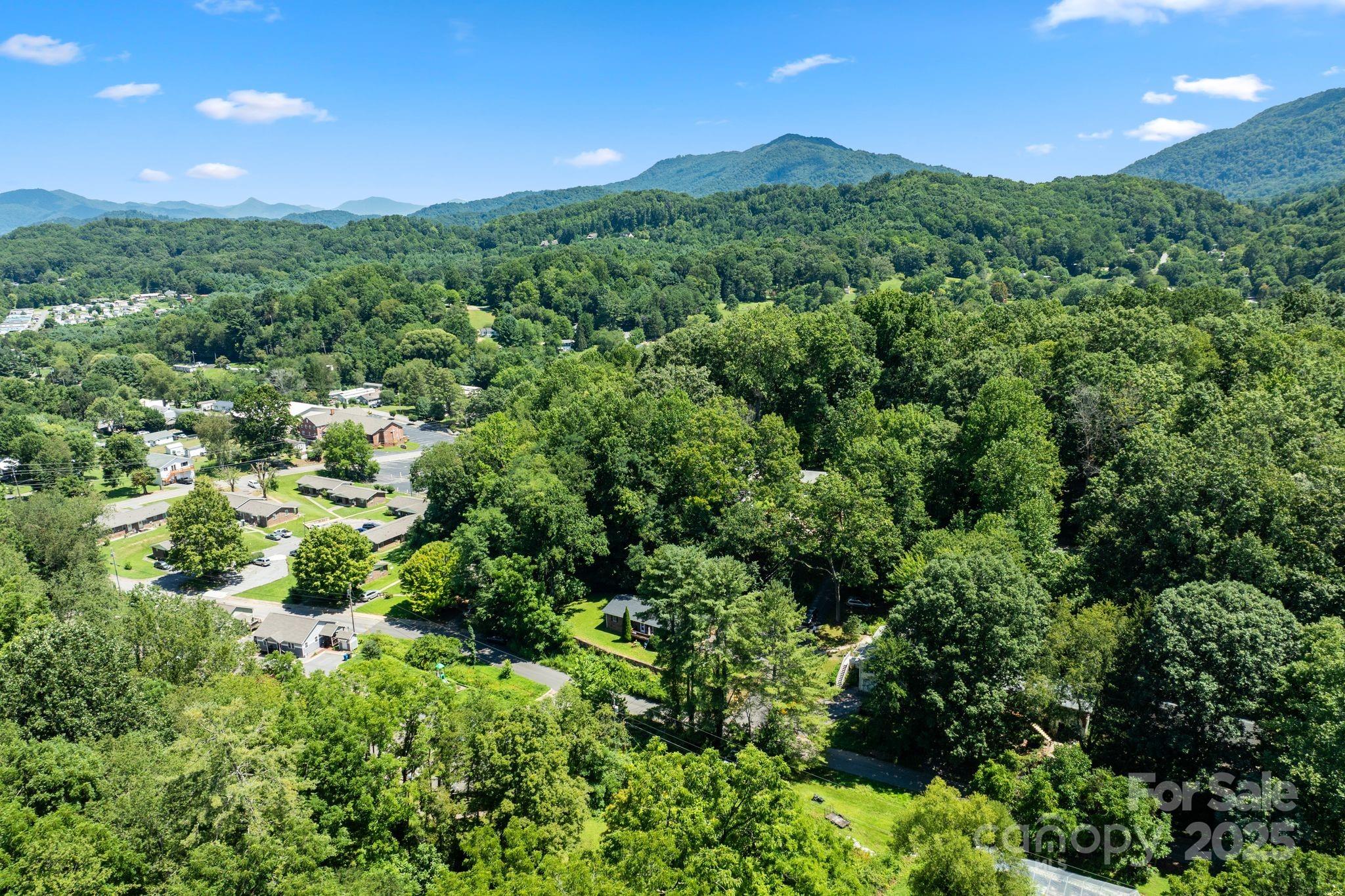 11 Stonecrest Heights