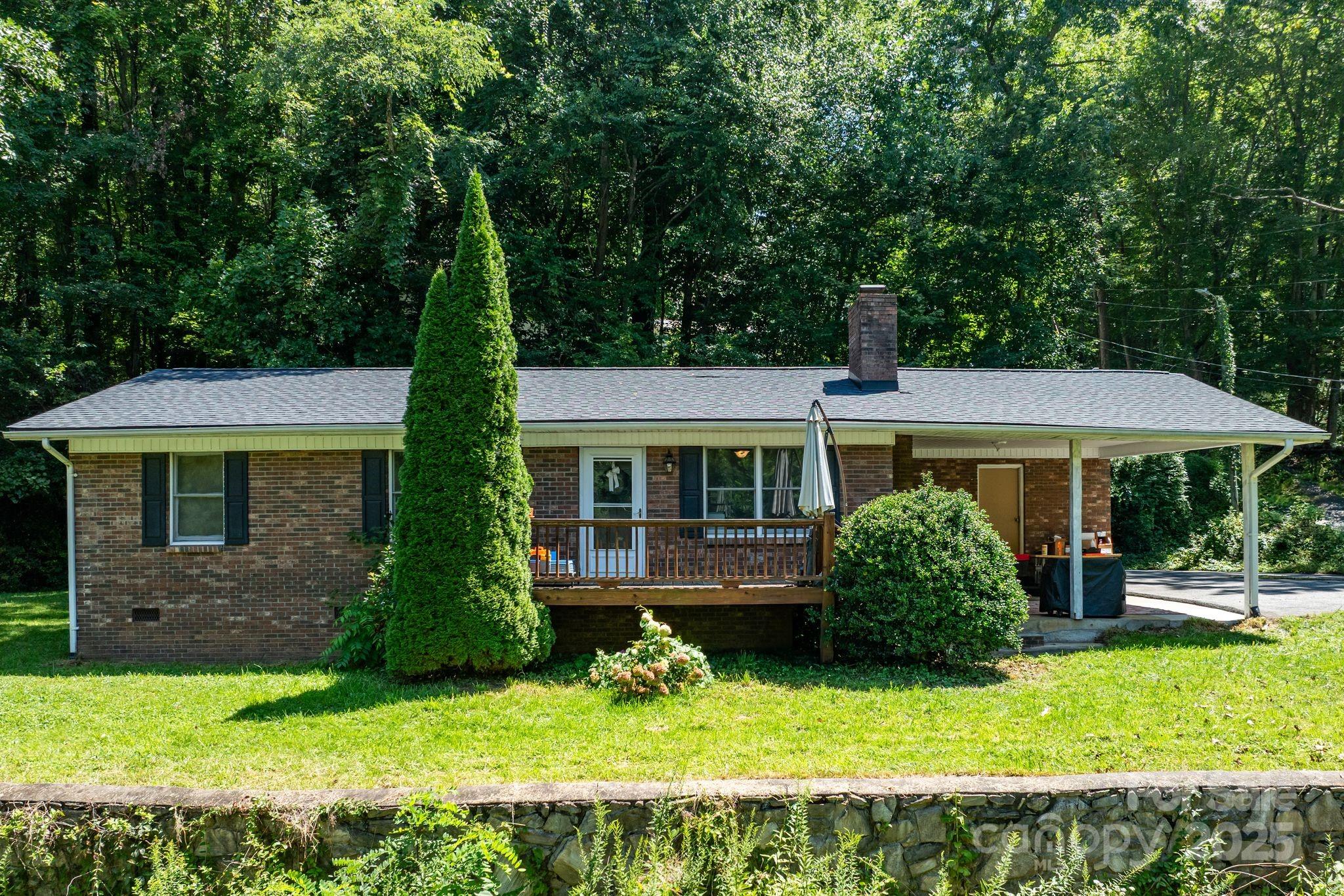 11 Stonecrest Heights