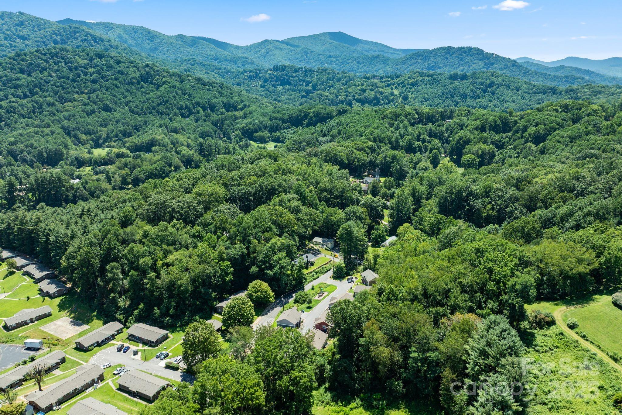 11 Stonecrest Heights