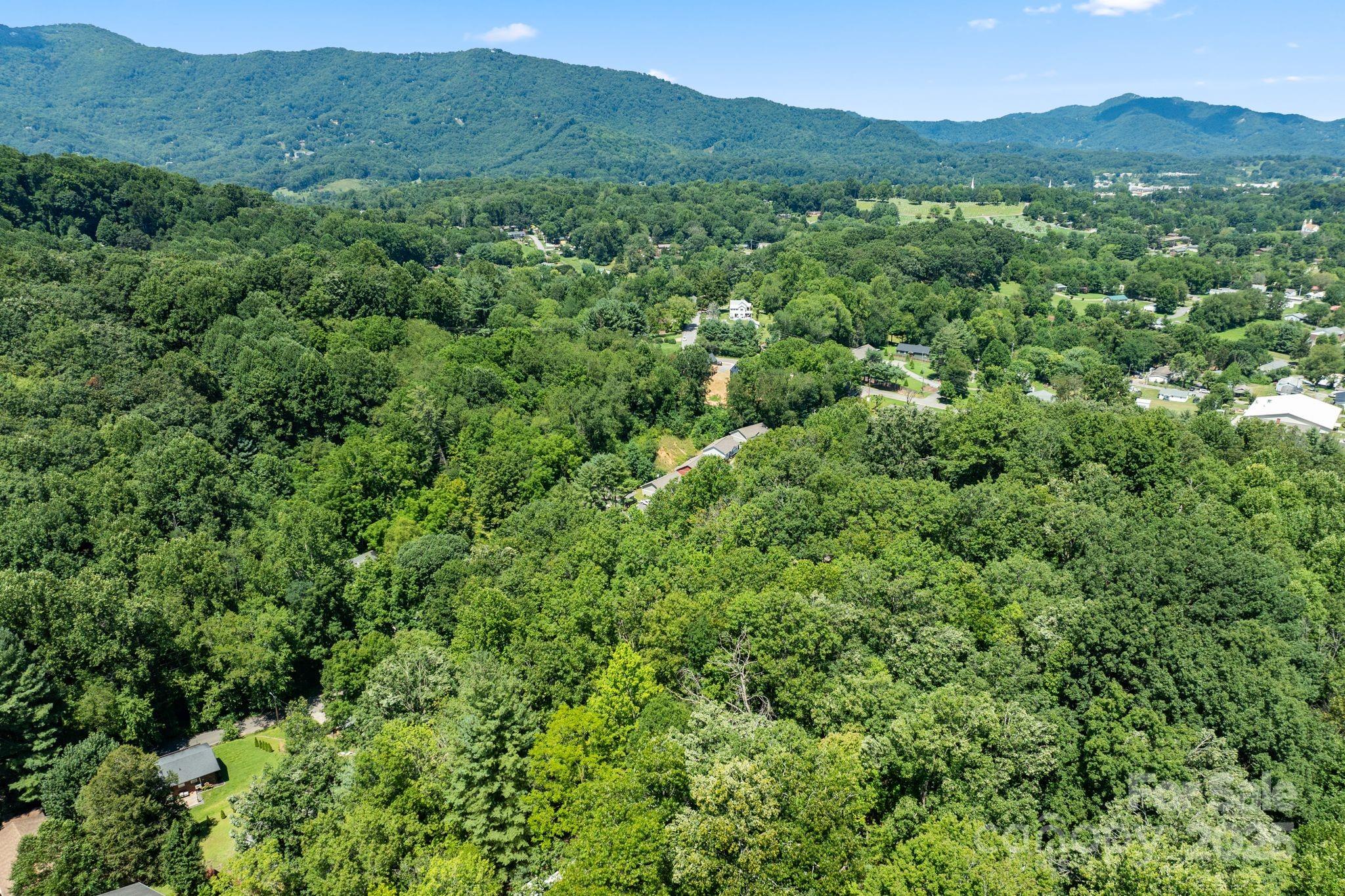 11 Stonecrest Heights