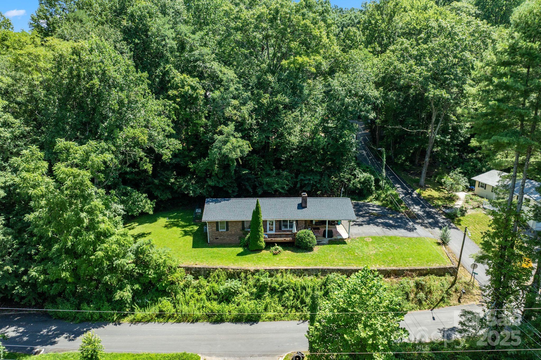 11 Stonecrest Heights