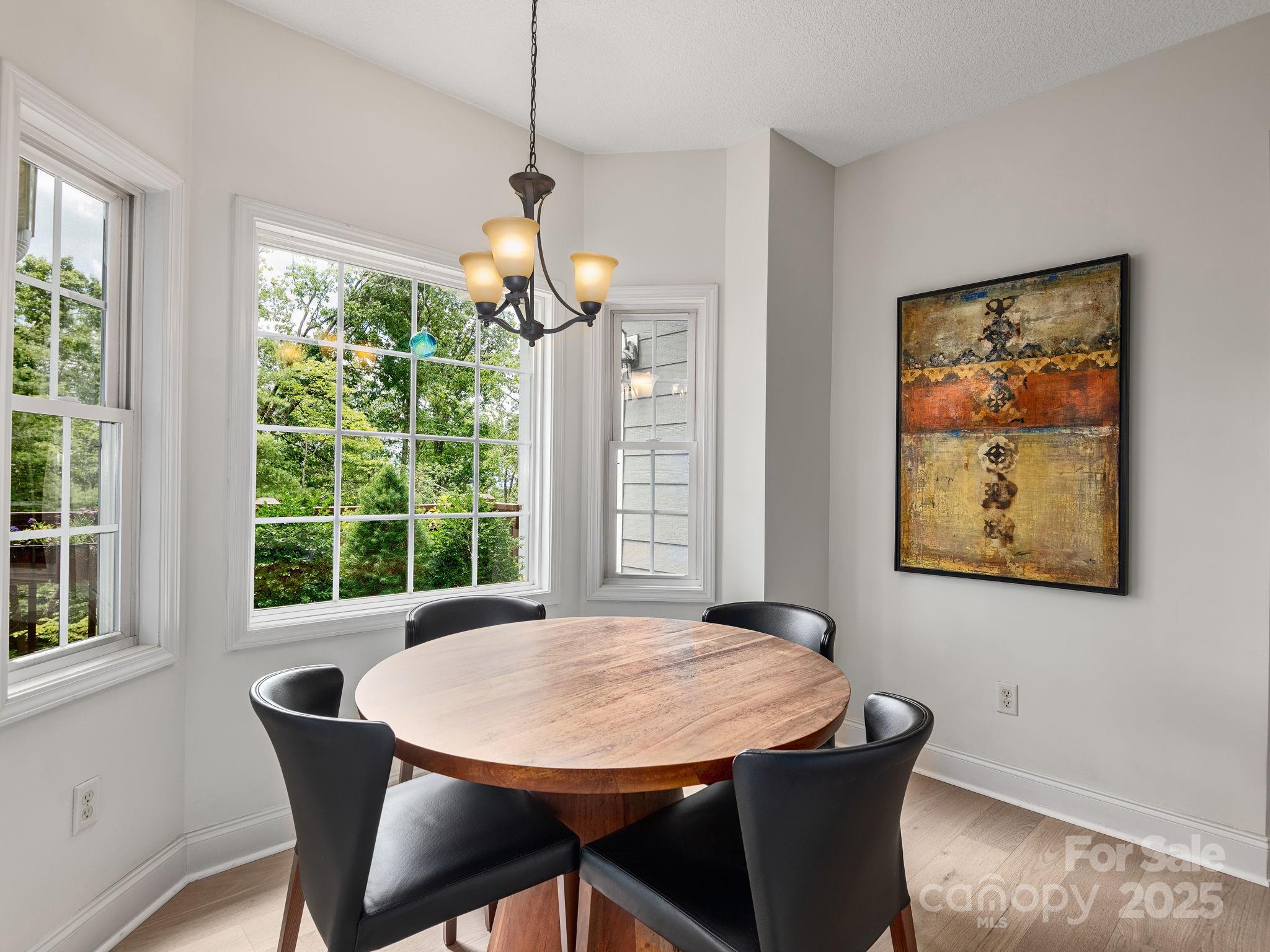 446 Charming Lane