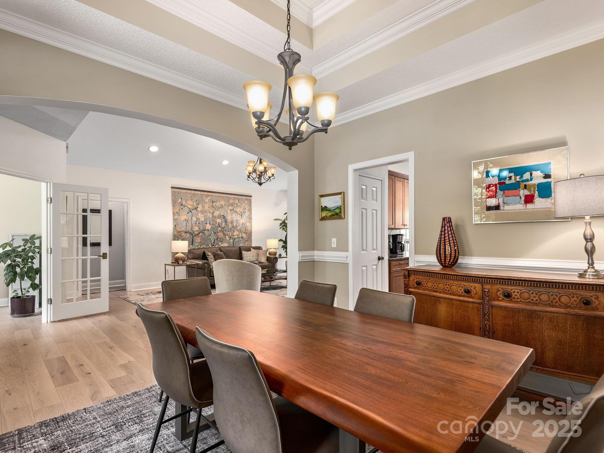 446 Charming Lane