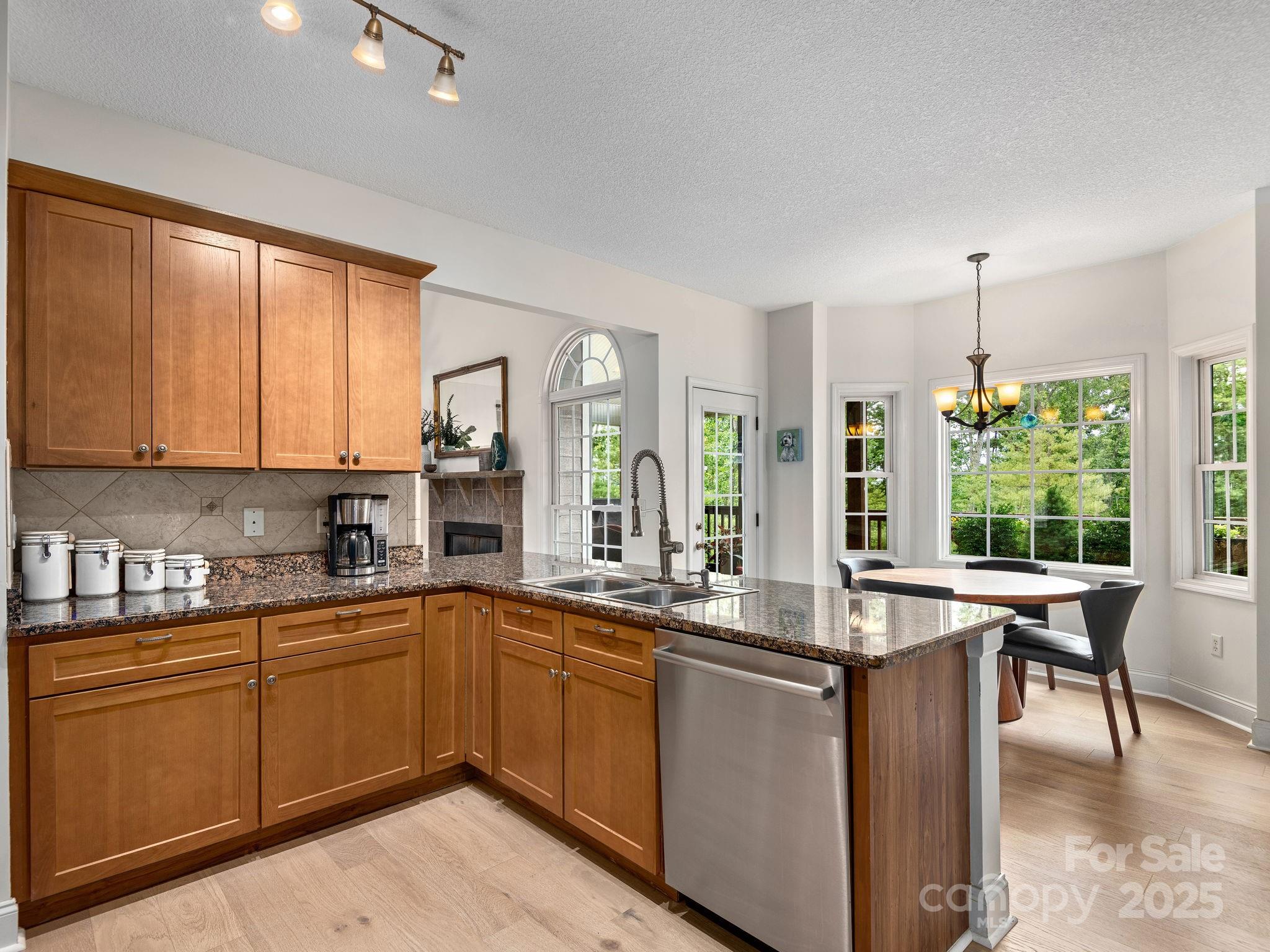 446 Charming Lane