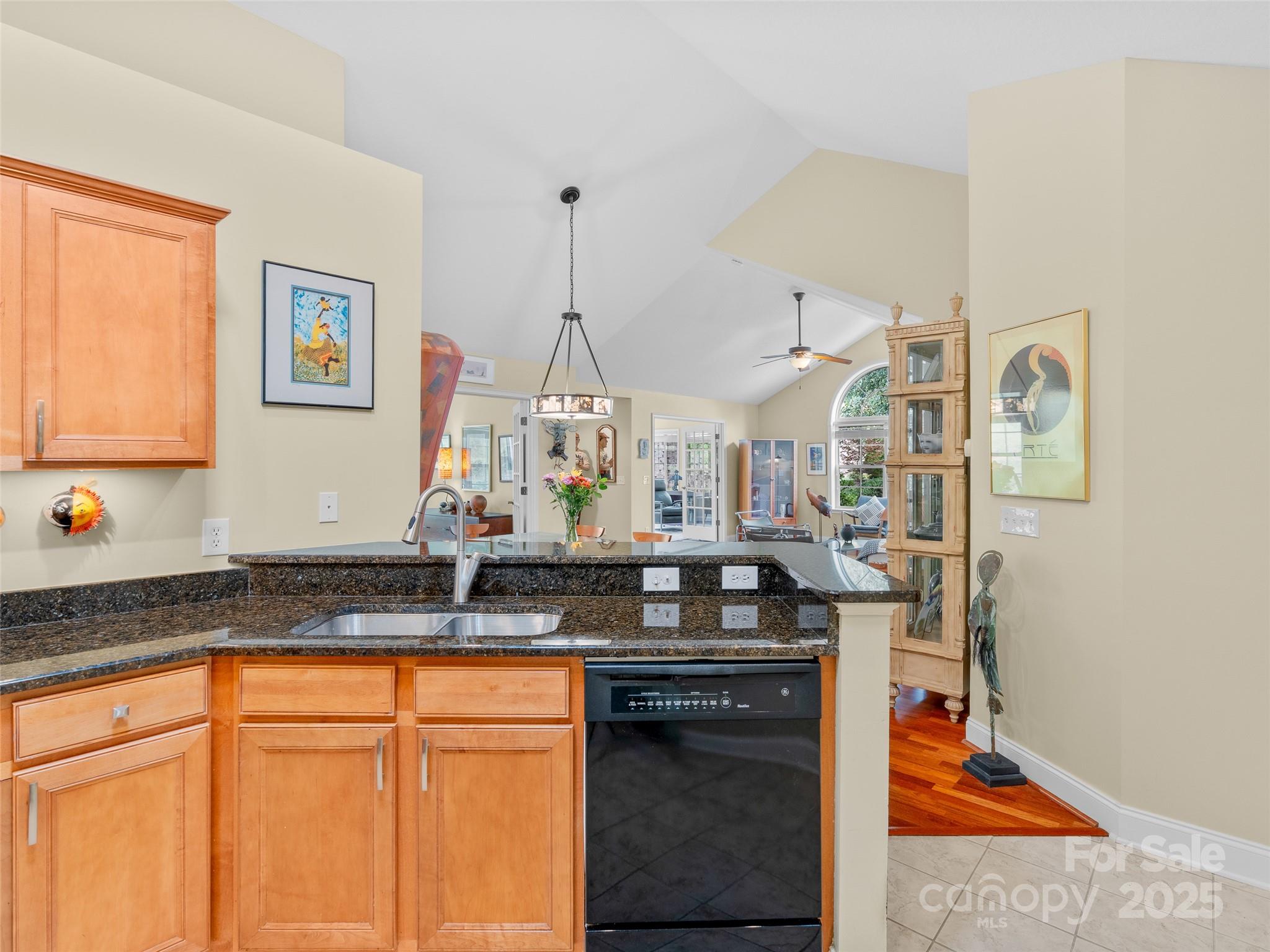 32 Mountain Meadow Circle