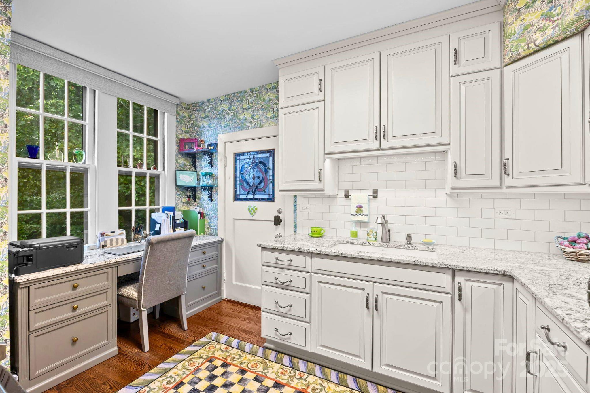 185 Macon Avenue Unit: B9