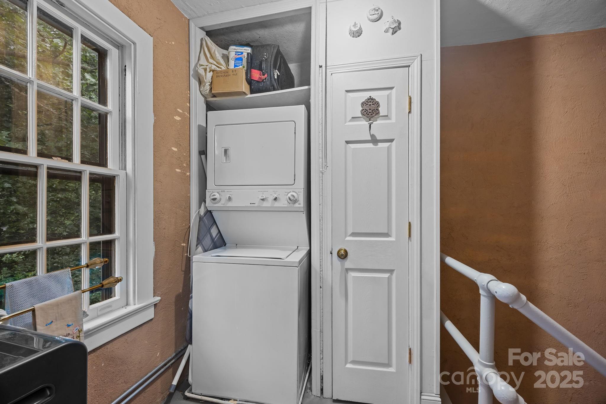 185 Macon Avenue Unit: B9