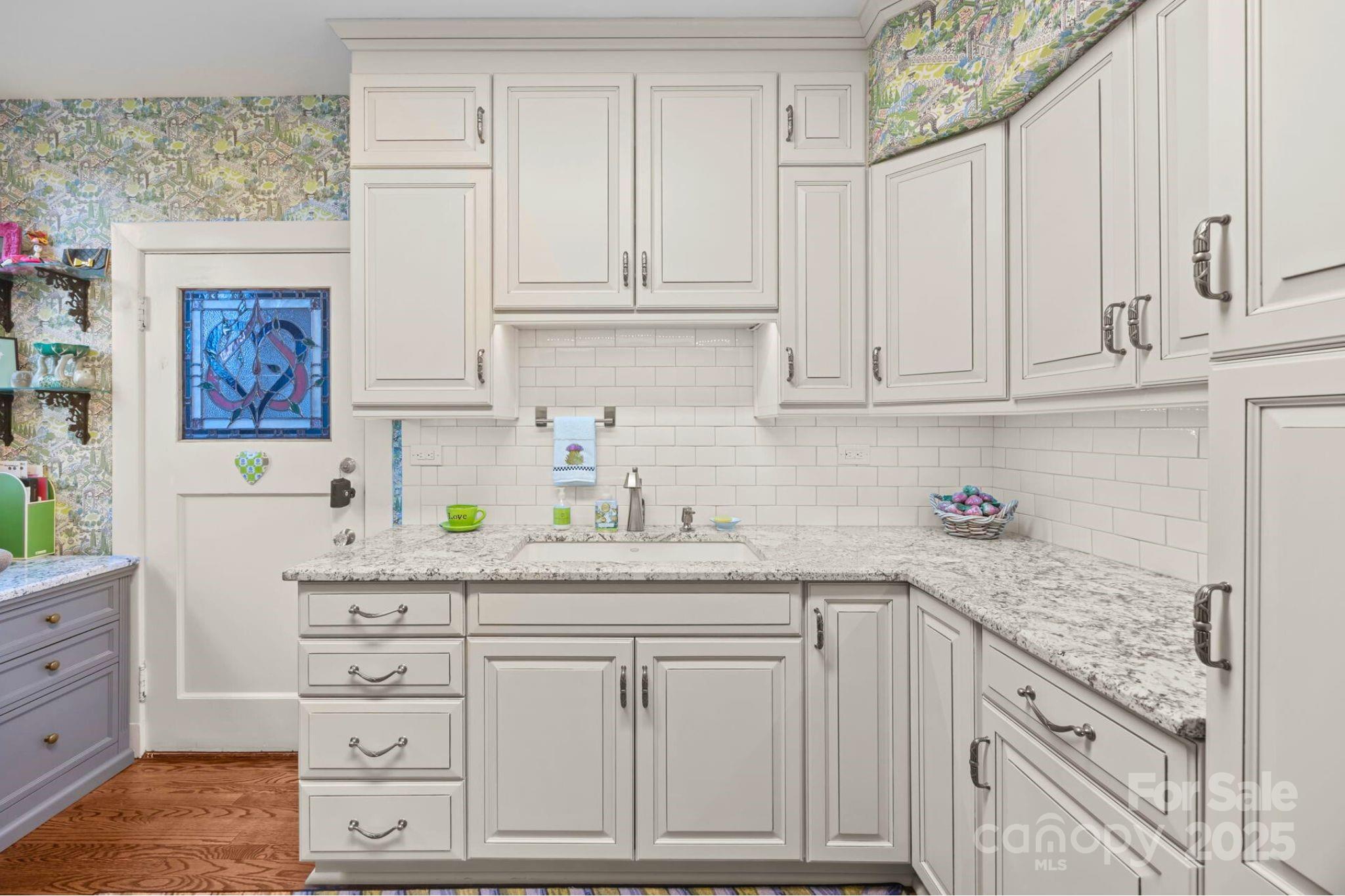 185 Macon Avenue Unit: B9