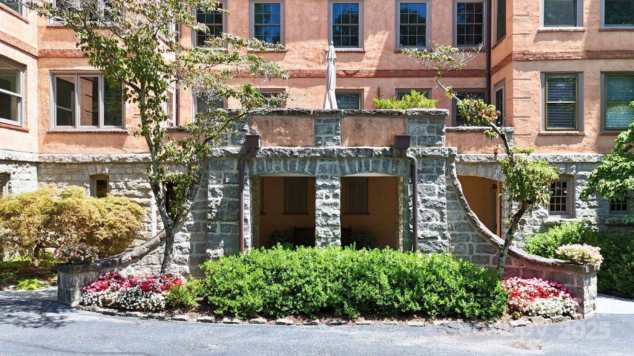 185 Macon Avenue Unit: B9