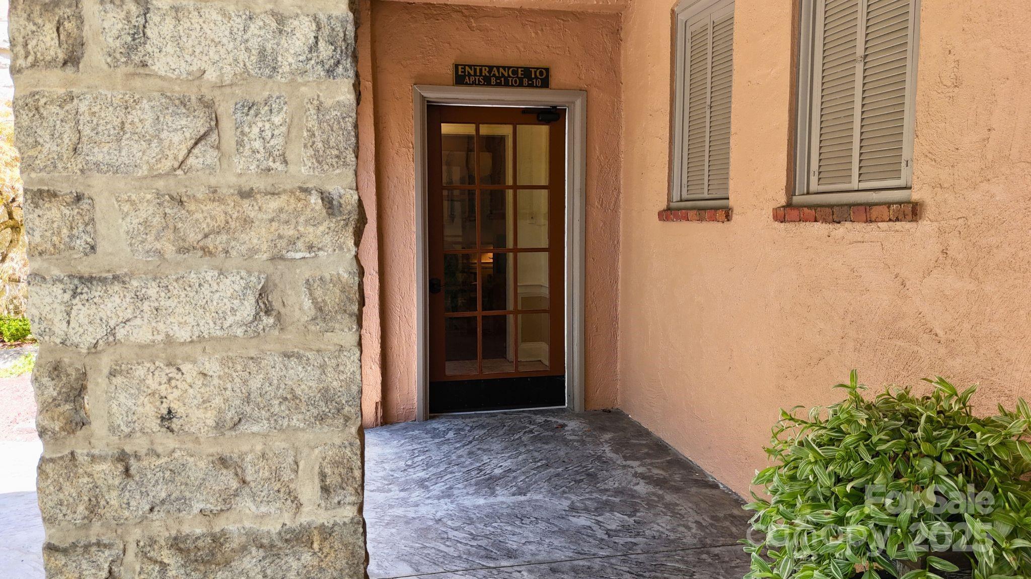 185 Macon Avenue Unit: B9