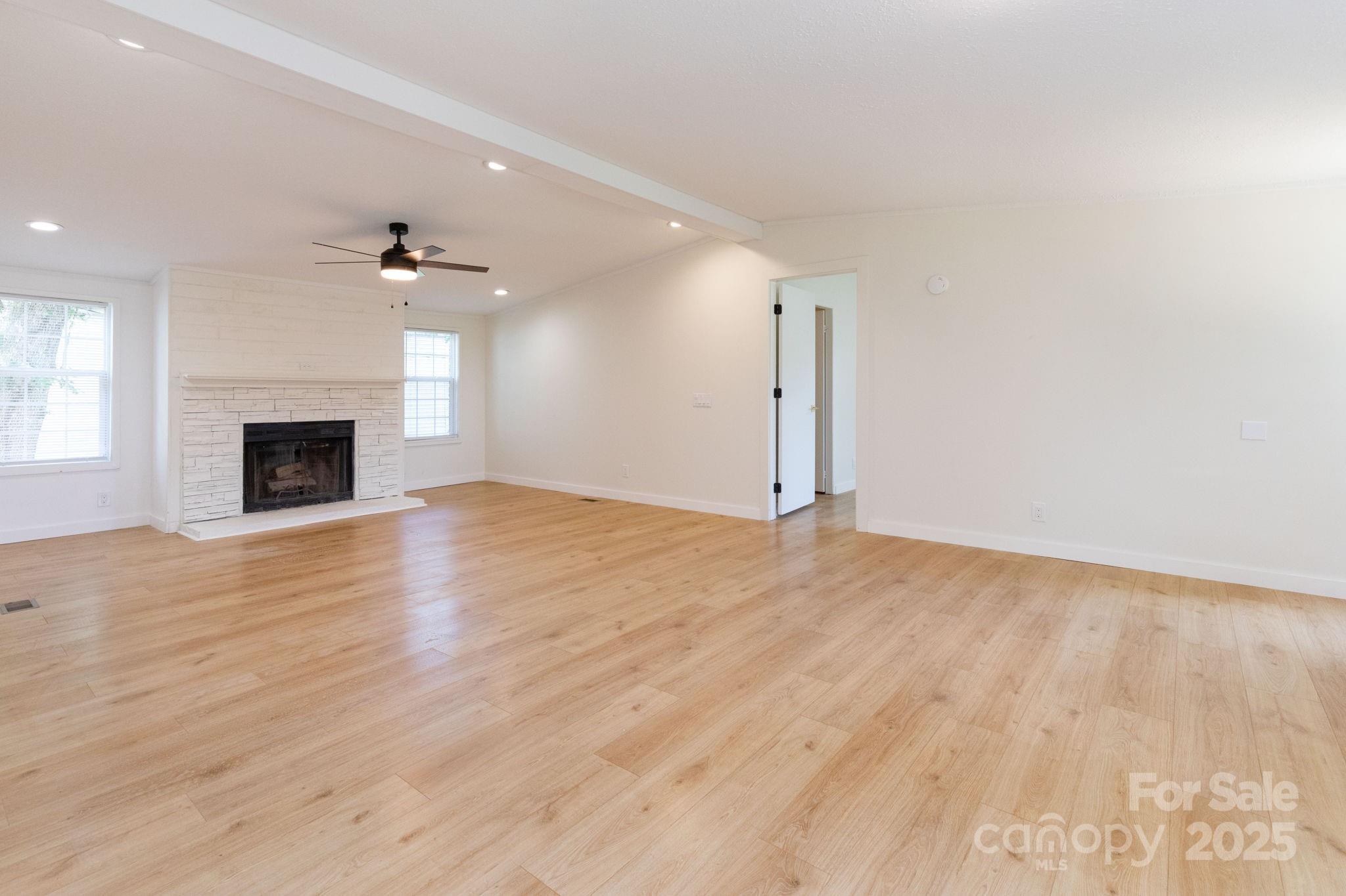 35 Glenview Place