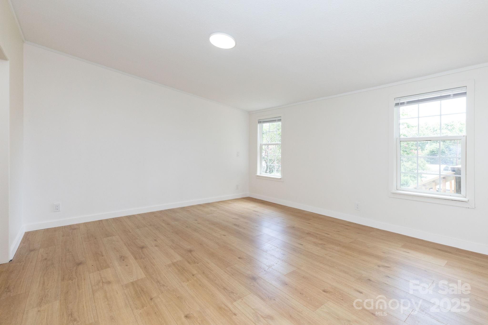 35 Glenview Place