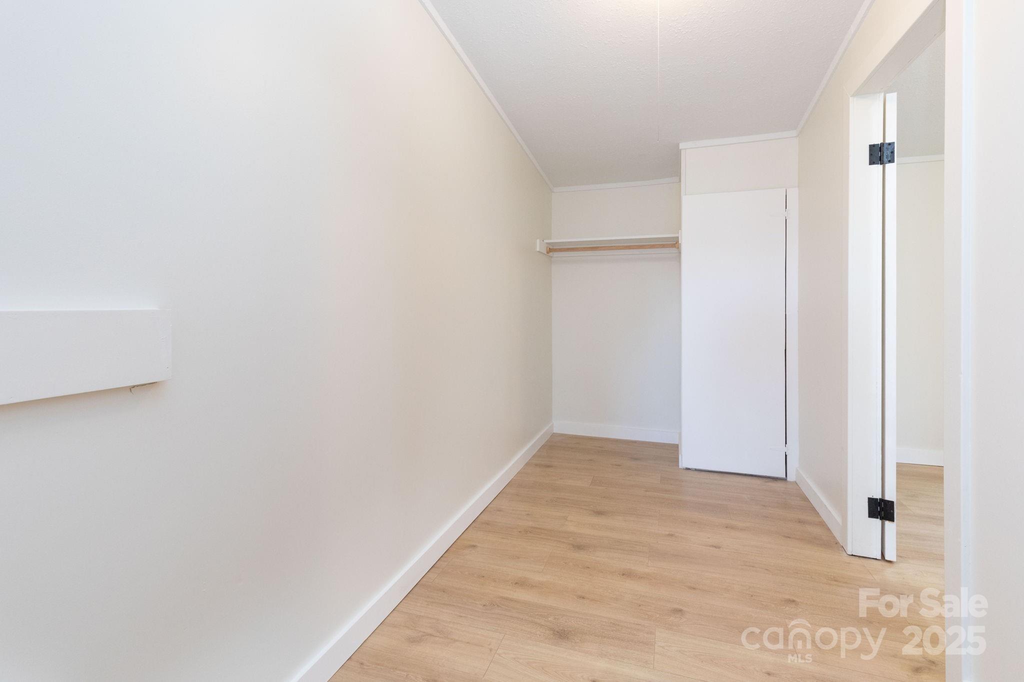 35 Glenview Place