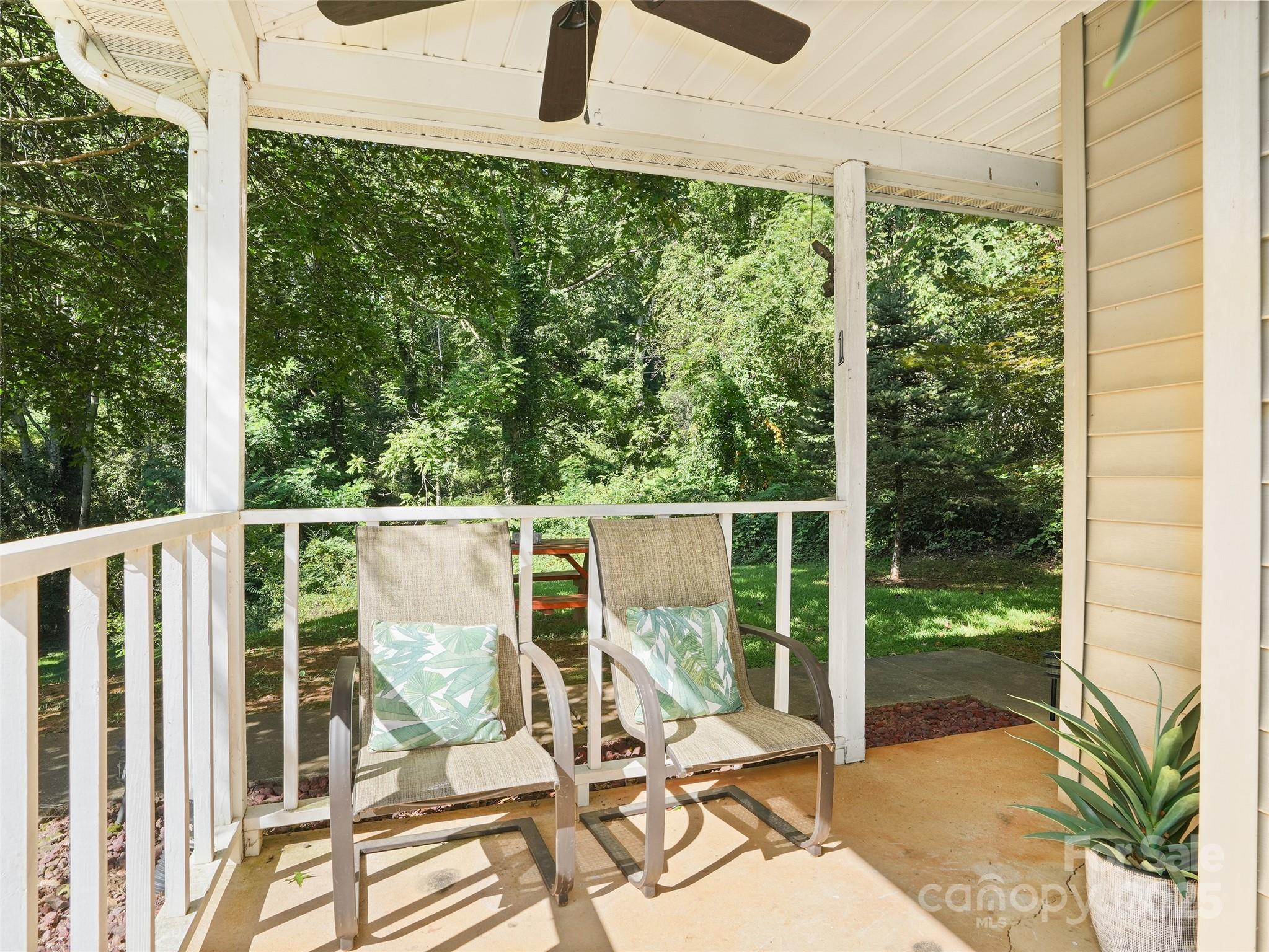 1 Rocking Porch Road