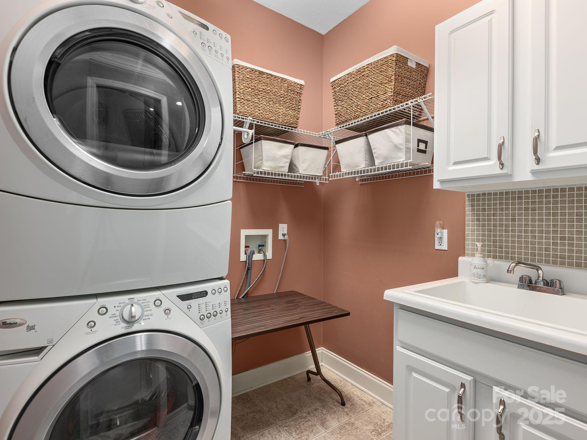 24 High Meadow Drive