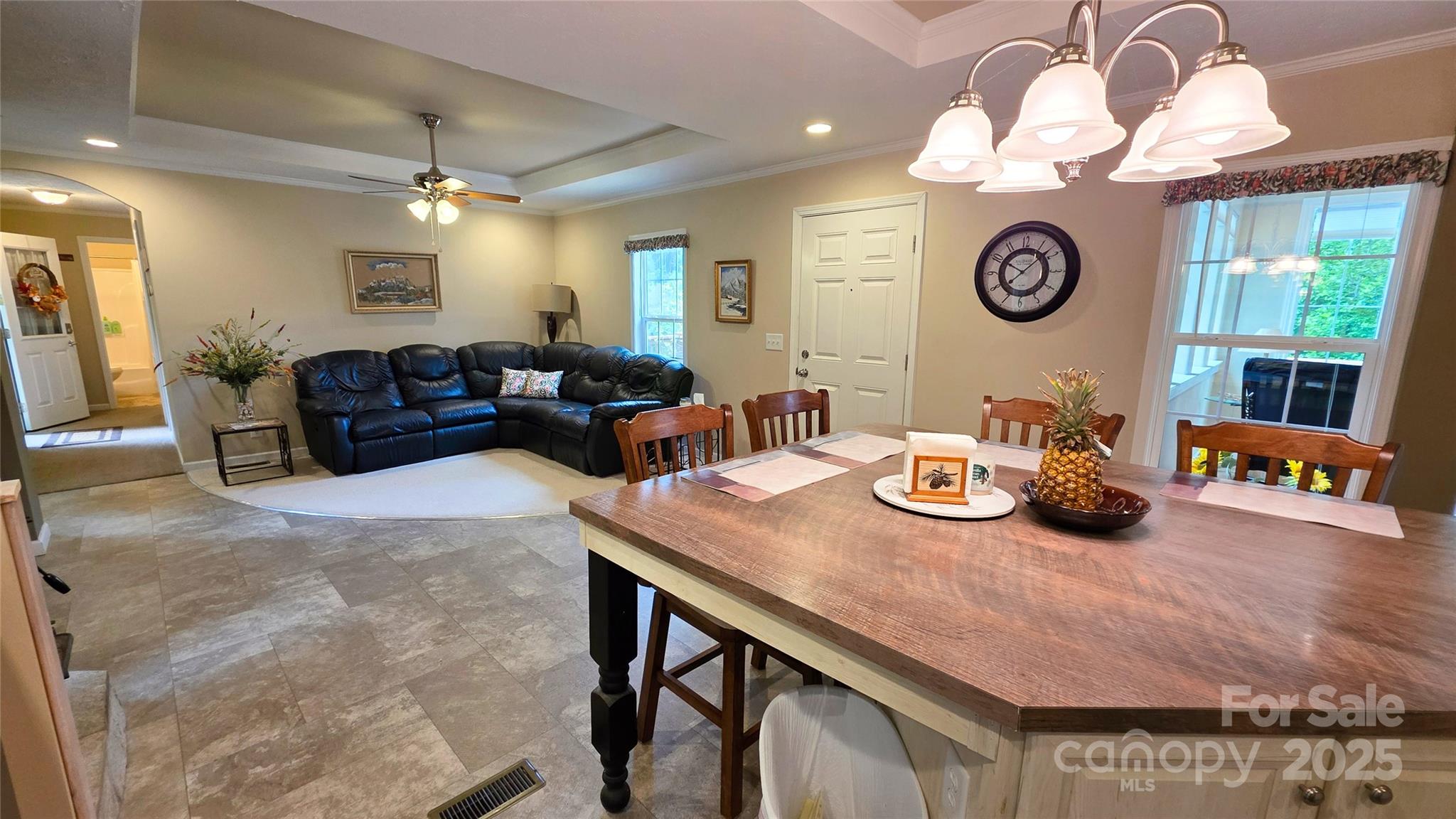 47 Honey Hill